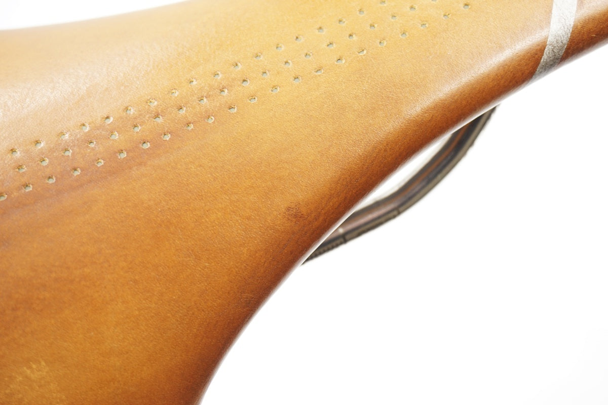 SELLE ITALIA 「セライタリア」 SLR BIO FIT FOAM サドル / 奈良店
