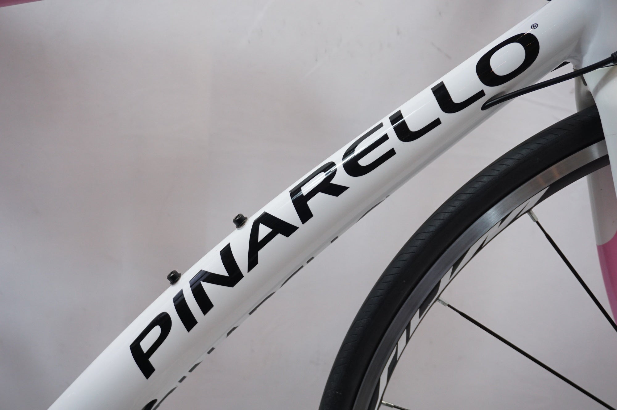 PINARELLO 「ピナレロ」 TREVISO 2011年モデル フラットバーロード カスタム / 世田谷店