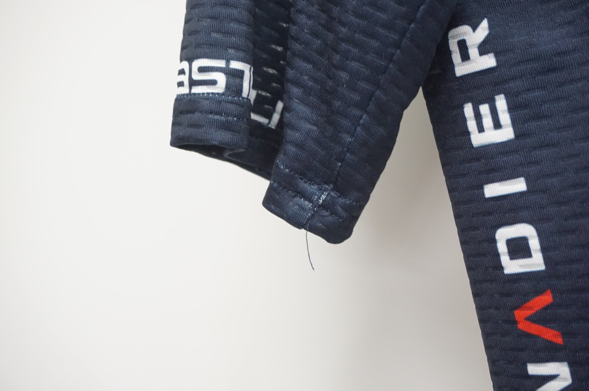CASTELLI 「カステリ」 サイズS サイクルジャージ / 福岡店