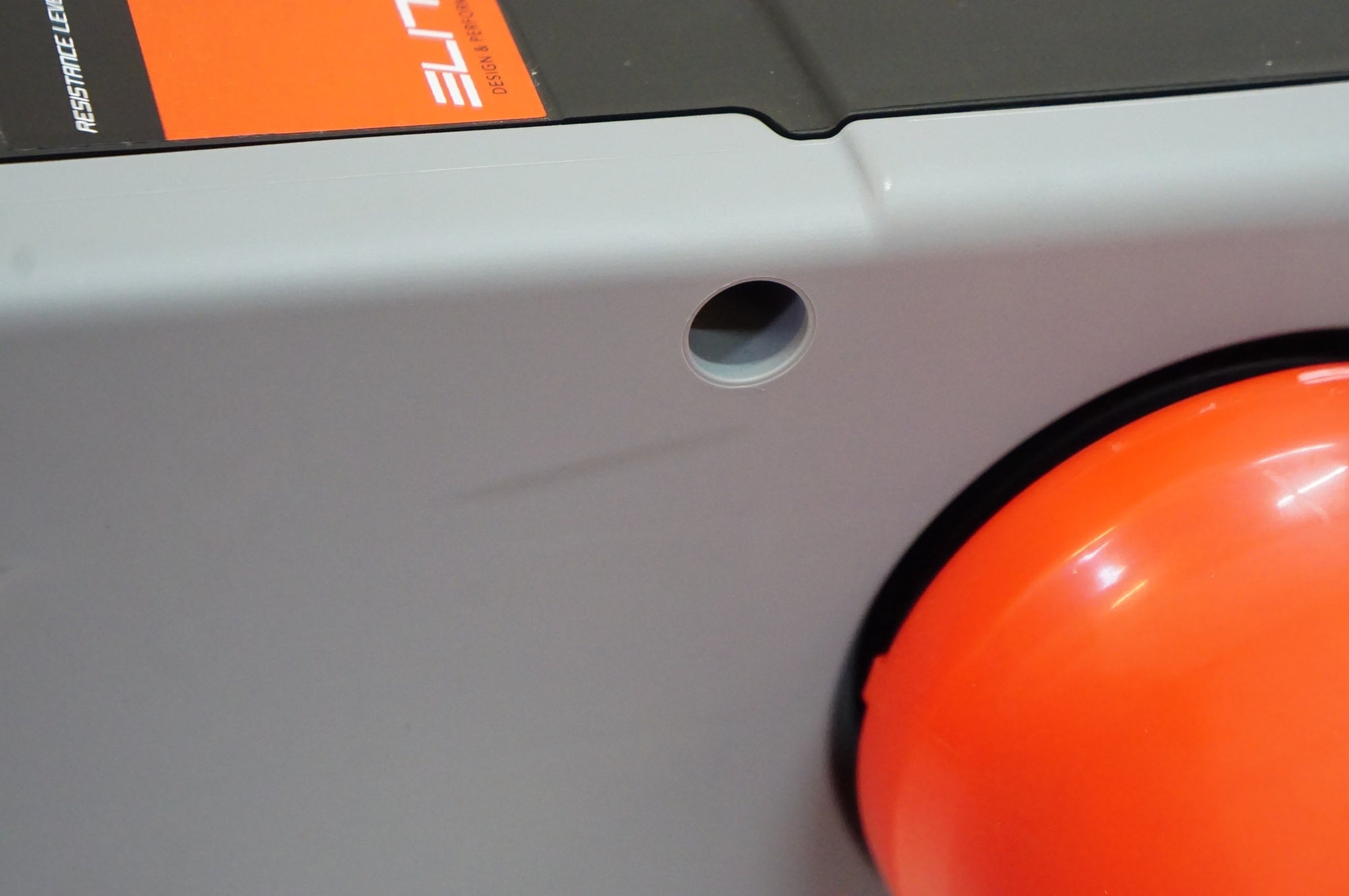 ELITE 「エリート」 QUICK MOTION 3本ローラー / 熊谷本店