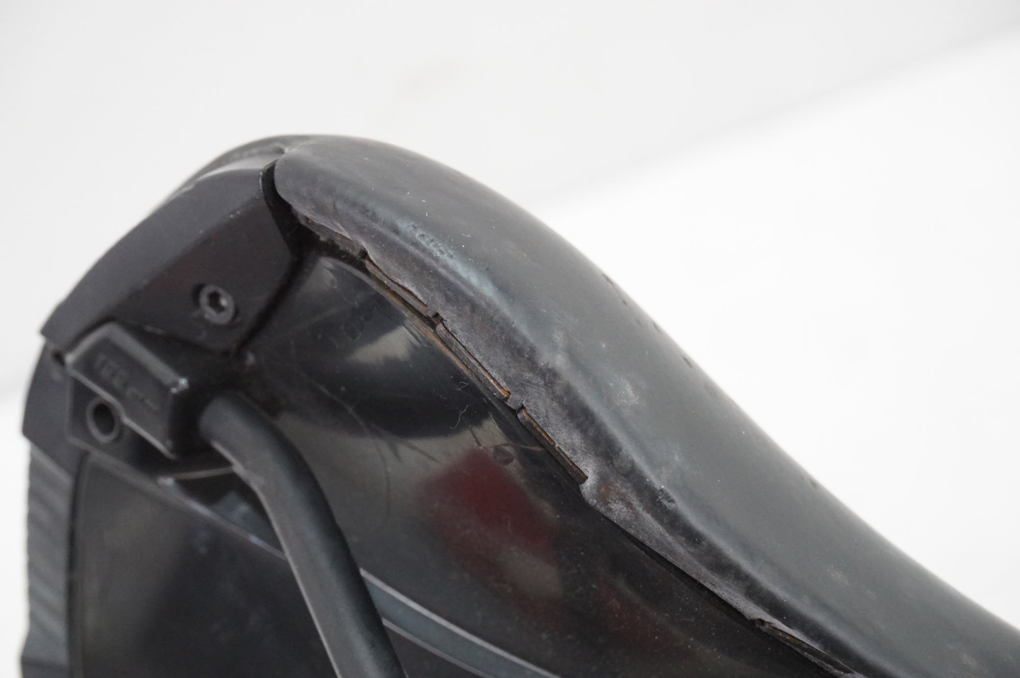 SPECIALIZED 「スペシャライズド」 CANOPY サドル / 大宮店