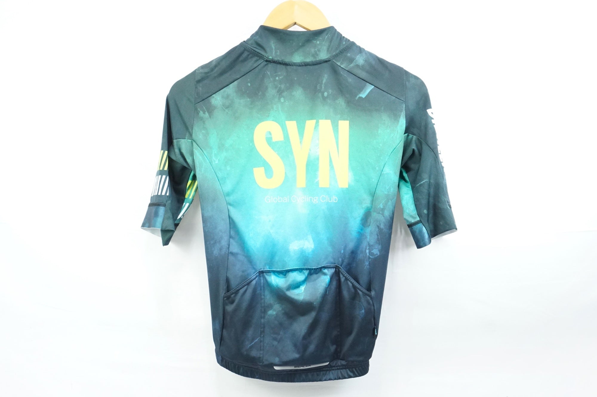 BIEHLER 「ビーラー」 SYN XSサイズ 半袖ジャージ / 中目黒店