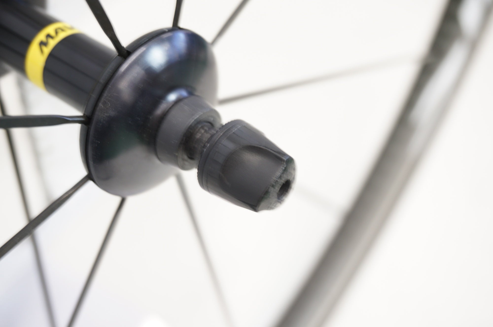 MAVIC 「マビック」 COSMIC PRO CARBON シマノ11s ホイールセット