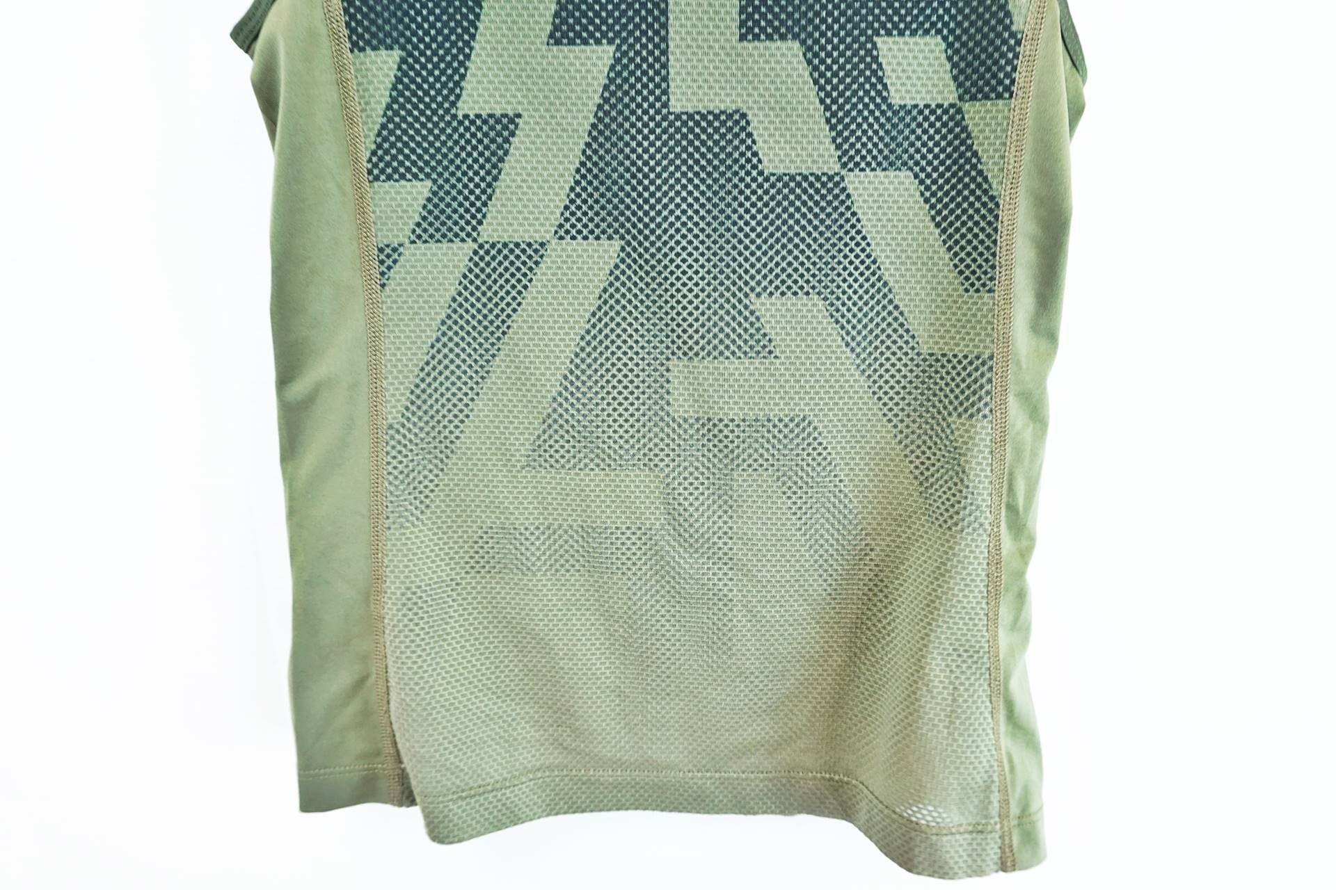 RAPHA 「ラファ」 SOUPLESS SLEEVELESS BASE LAYER AERO BLOCK XXSサイズ シャツ / 有明ガーデン店