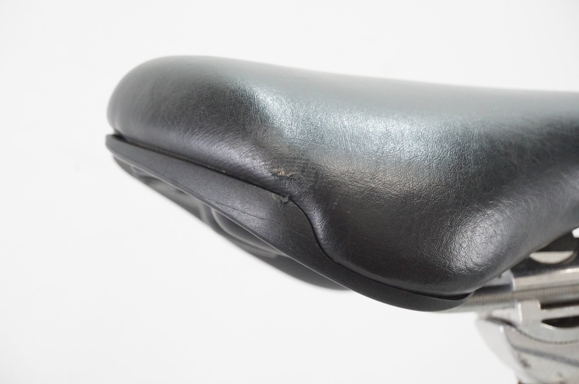 GIANT 「ジャイアント」 ESCAPE R3 2020年モデル クロスバイク / 大宮店