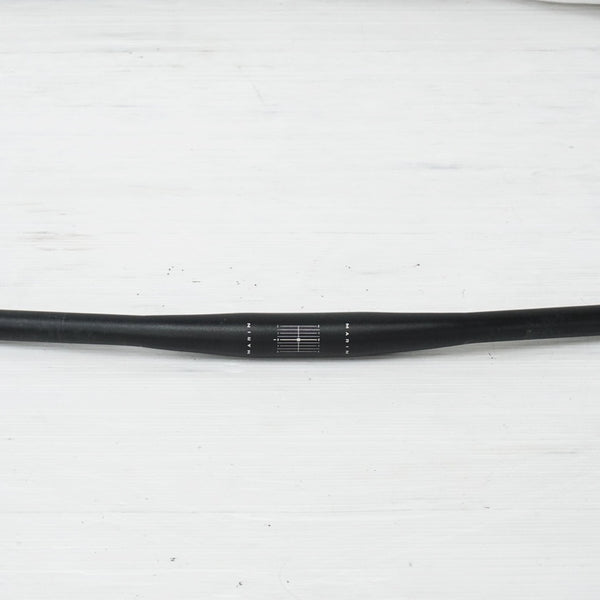 RACE FACE NEXT-R カーボンハンドル 中古 ライザーバー RACE FACE NEXT