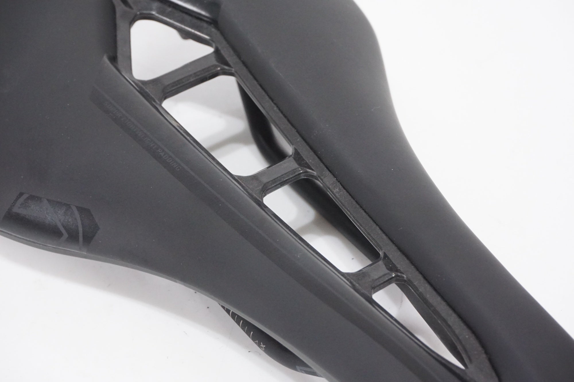 SHIMANO 「シマノ」 PRO STEALTH PERFORMANCE サドル / AKIBA店