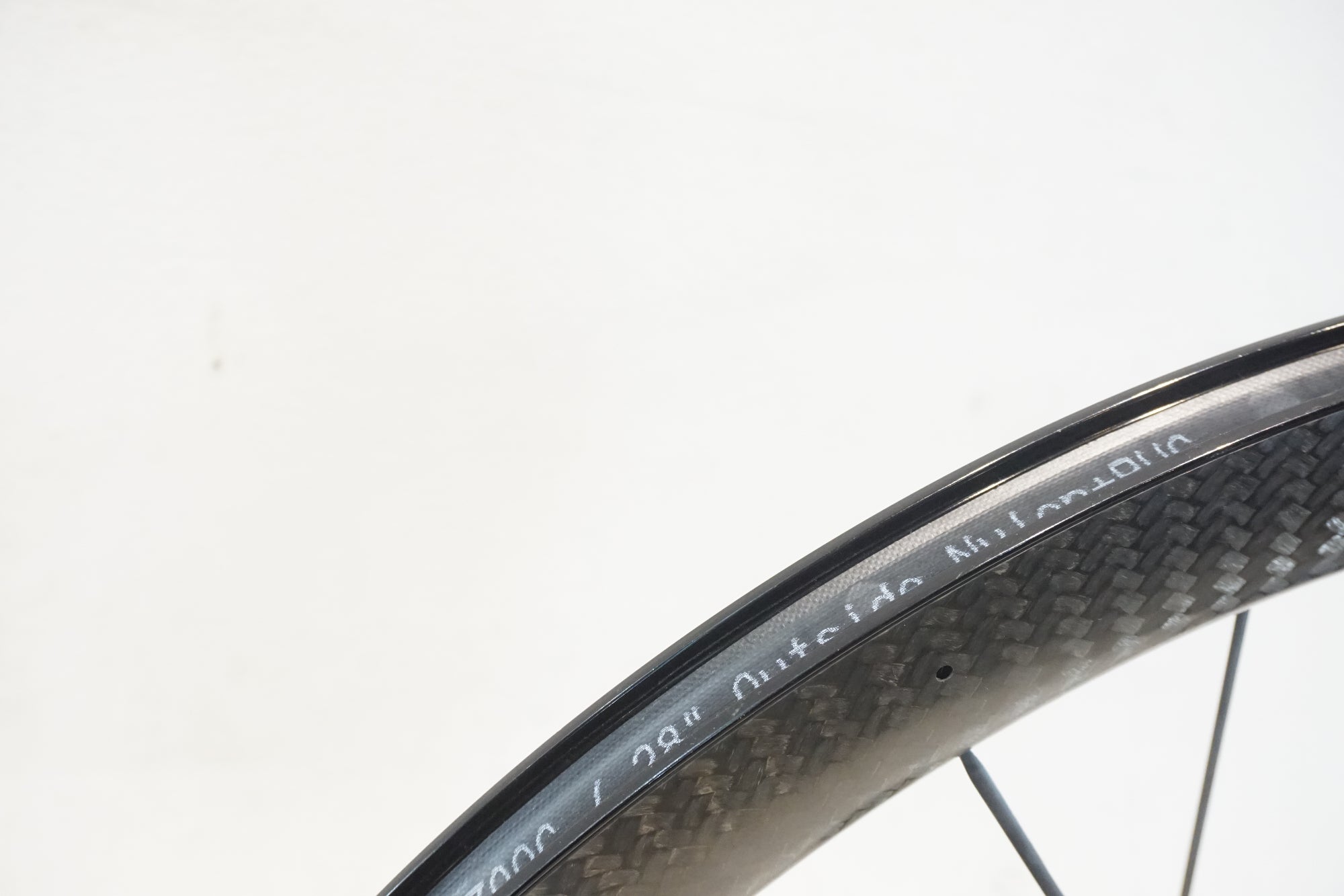 MAVIC 「マビック」 COSMIC CARBON PRO DISC シマノ11速 ホイールセット / 横浜戸塚店