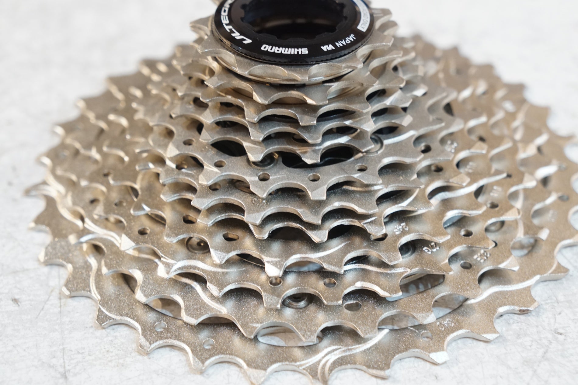 シマノ　スプロケ ULTEGRA12s 11-30T SHIMANO 「シマノ」 ULTEGRA CS-R8100 11-34T 12S スプロケット