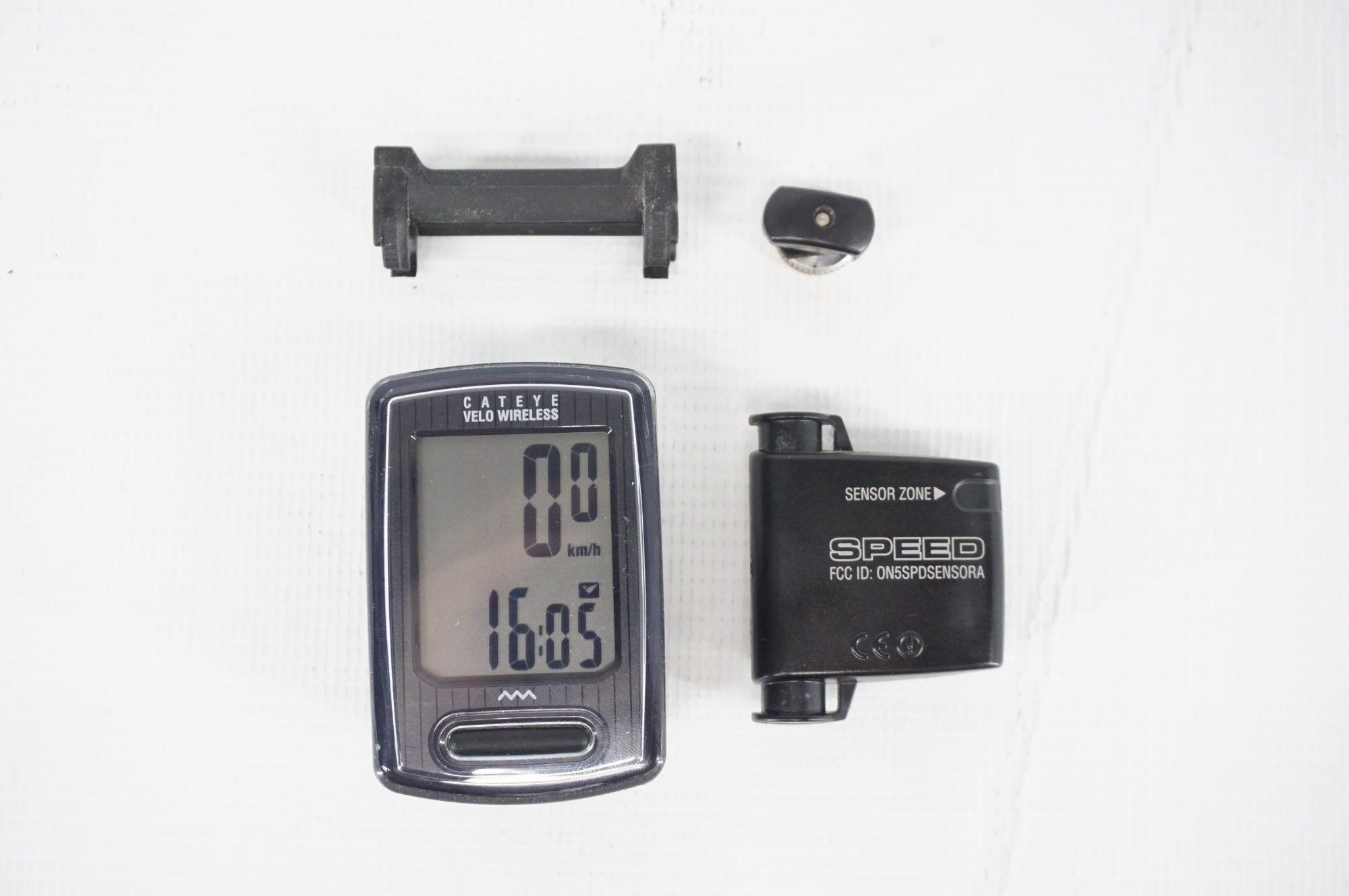 CATEYE 「キャットアイ」 VELO WIRELESS CC-VT230W サイクルコンピューター / 阪急塚口店