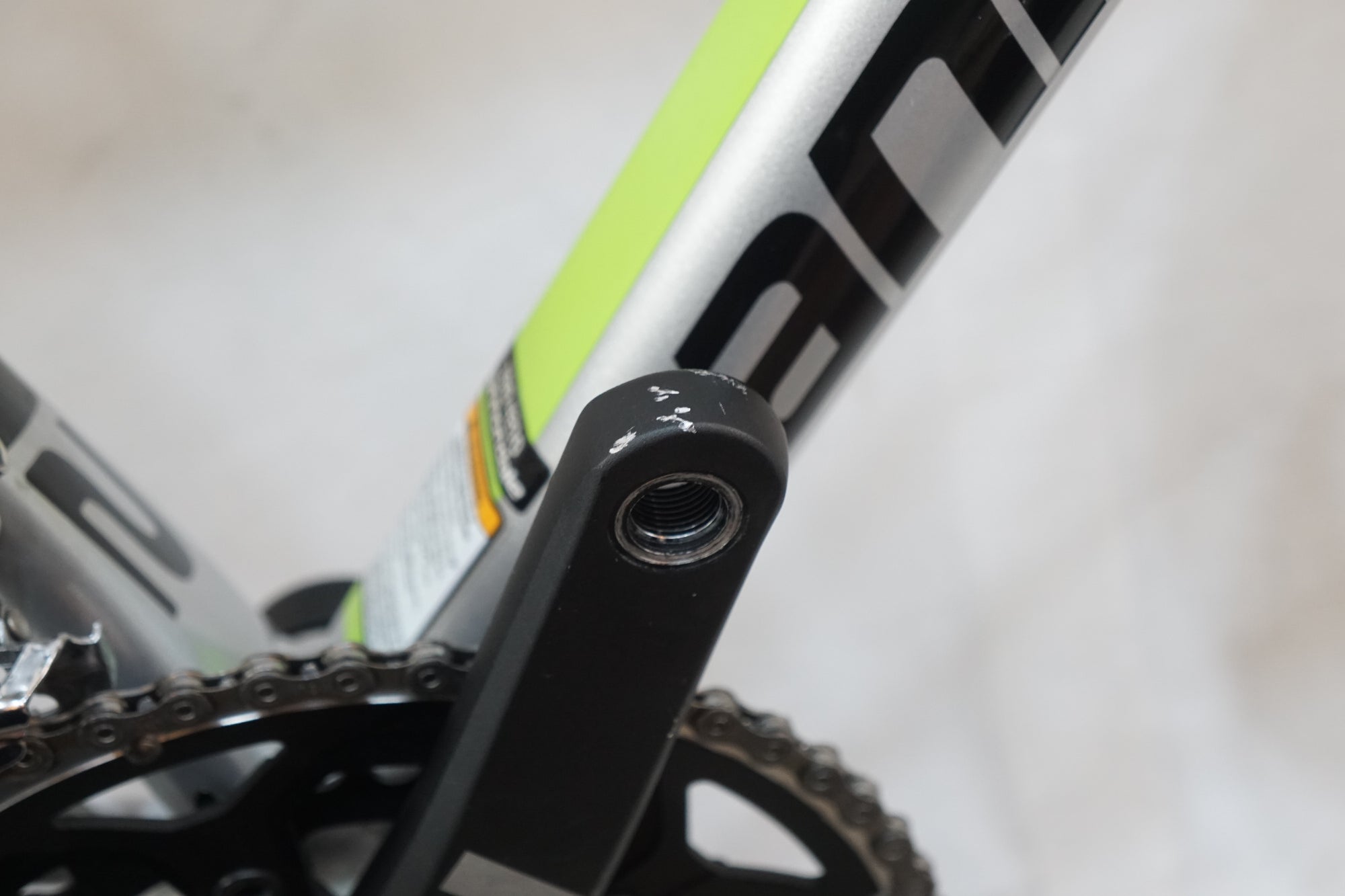 CANNONDALE 「キャノンデール」 CAAD12 2017年モデル ロードバイク / バイチャリ浦和ベース