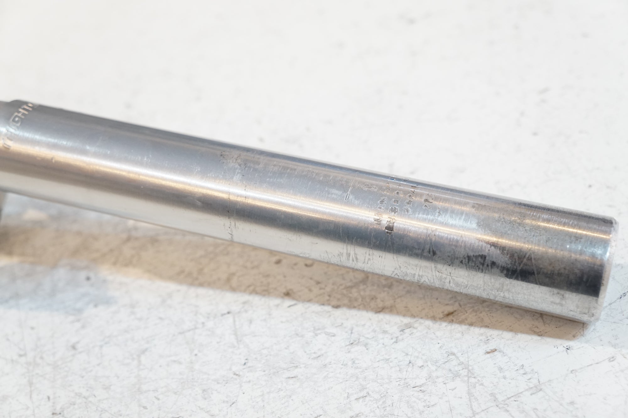 SUGINO 「スギノ」 MIGHTY NJS 205mm φ27.2 シートポスト / バイチャリ浦和ベース