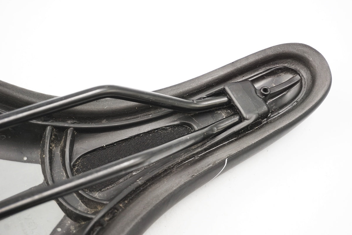 VELO 「ベロ」 サドル / 奈良店