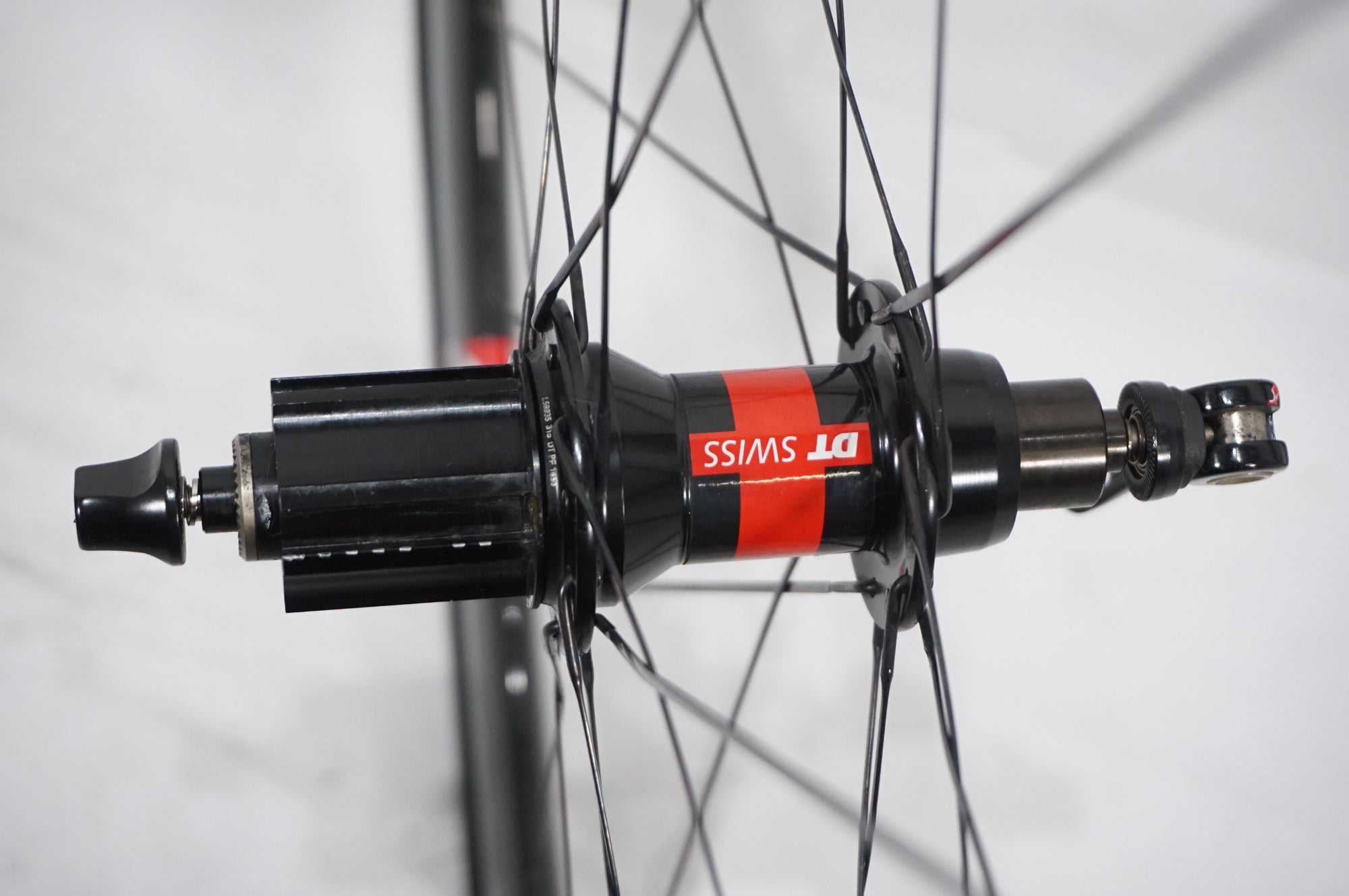 FFWD 「ファストフォワード」 F4R 240S TU チューブラー カンパフリー