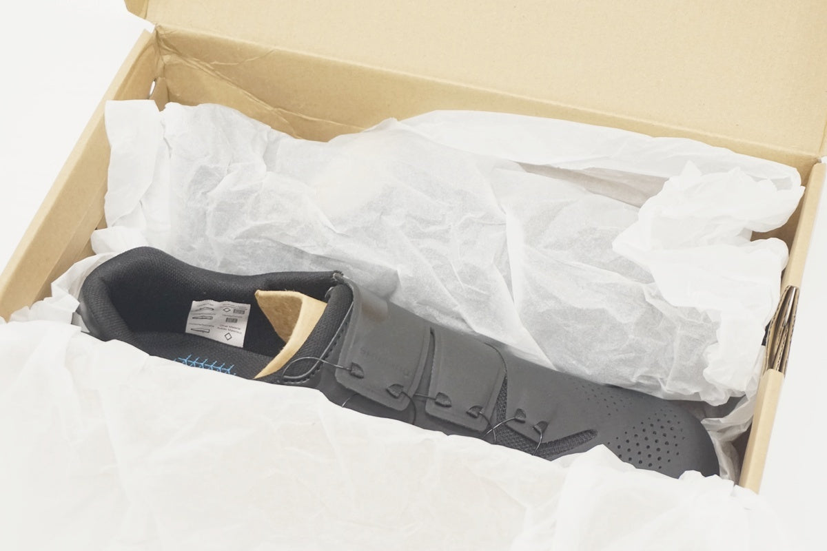 SHIMANOシマノ SH-RC302 シューズ / 京都八幡店