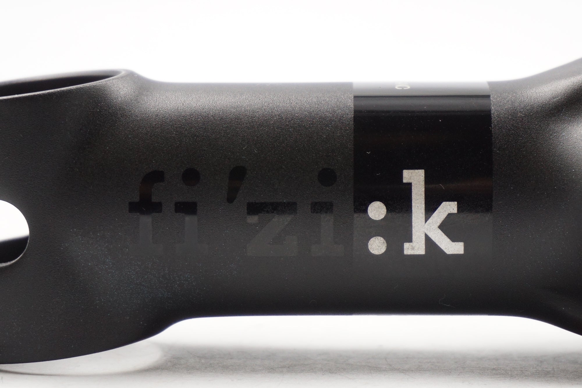 FIZIK 「フィジーク」 CYRANO R1 Φ31.8 100mm ステム / 奈良店