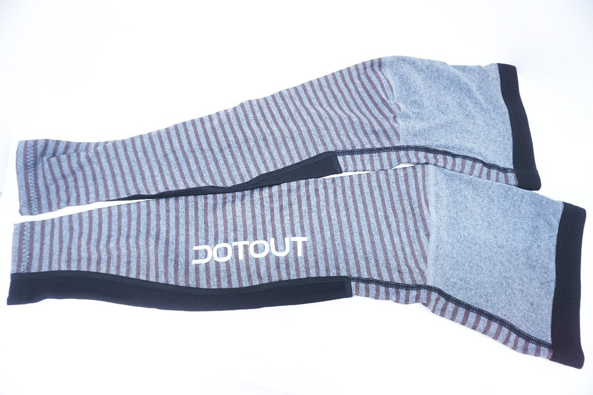 DOTOUT 「ドットアウト」 Mサイズ レッグウォーマー / 大阪美原北インター店