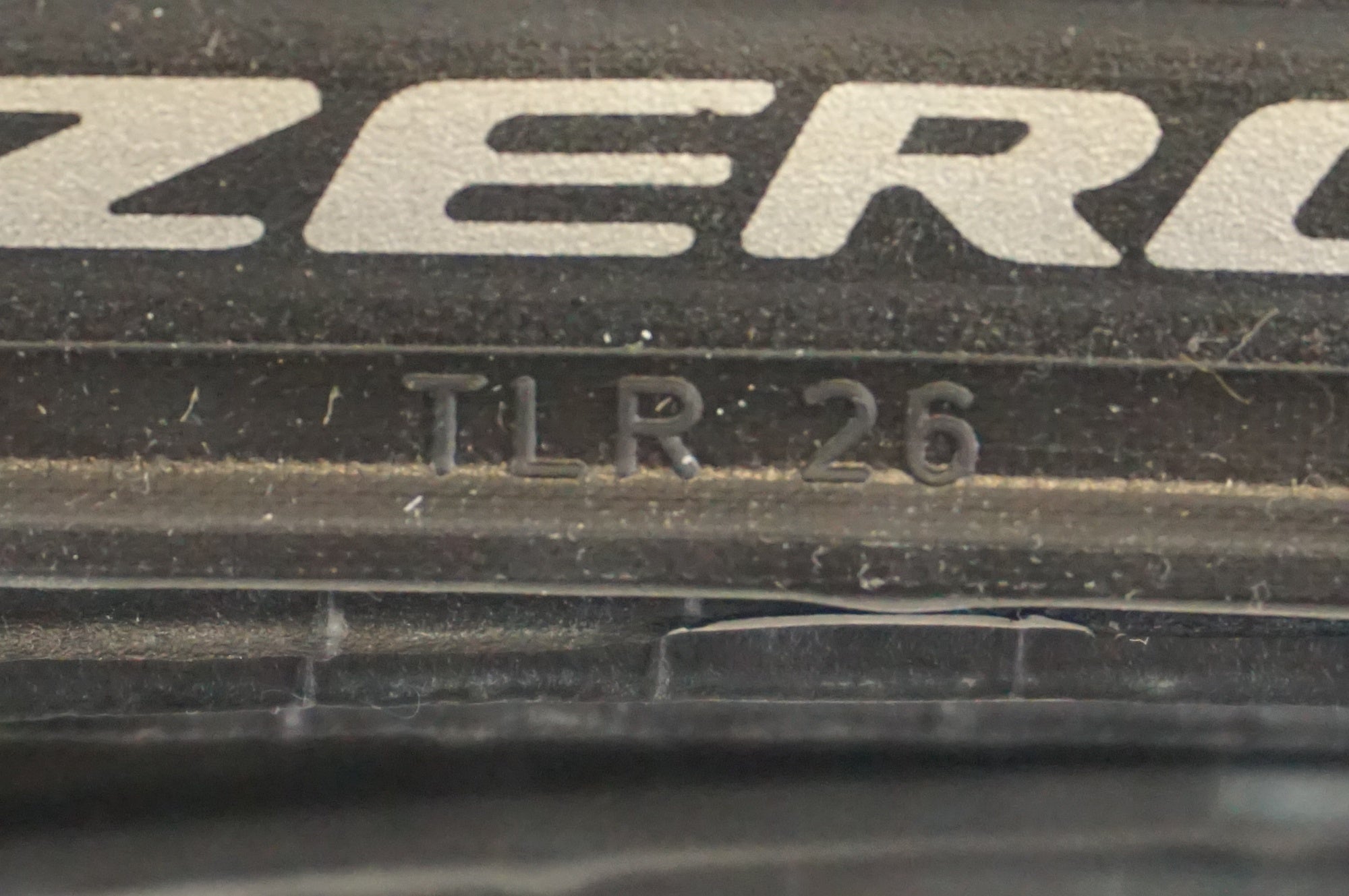 PIRELLI 「ピレリ」 P ZERO RACE TLR SL 700x26C 2本セット タイヤ / 宇都宮店