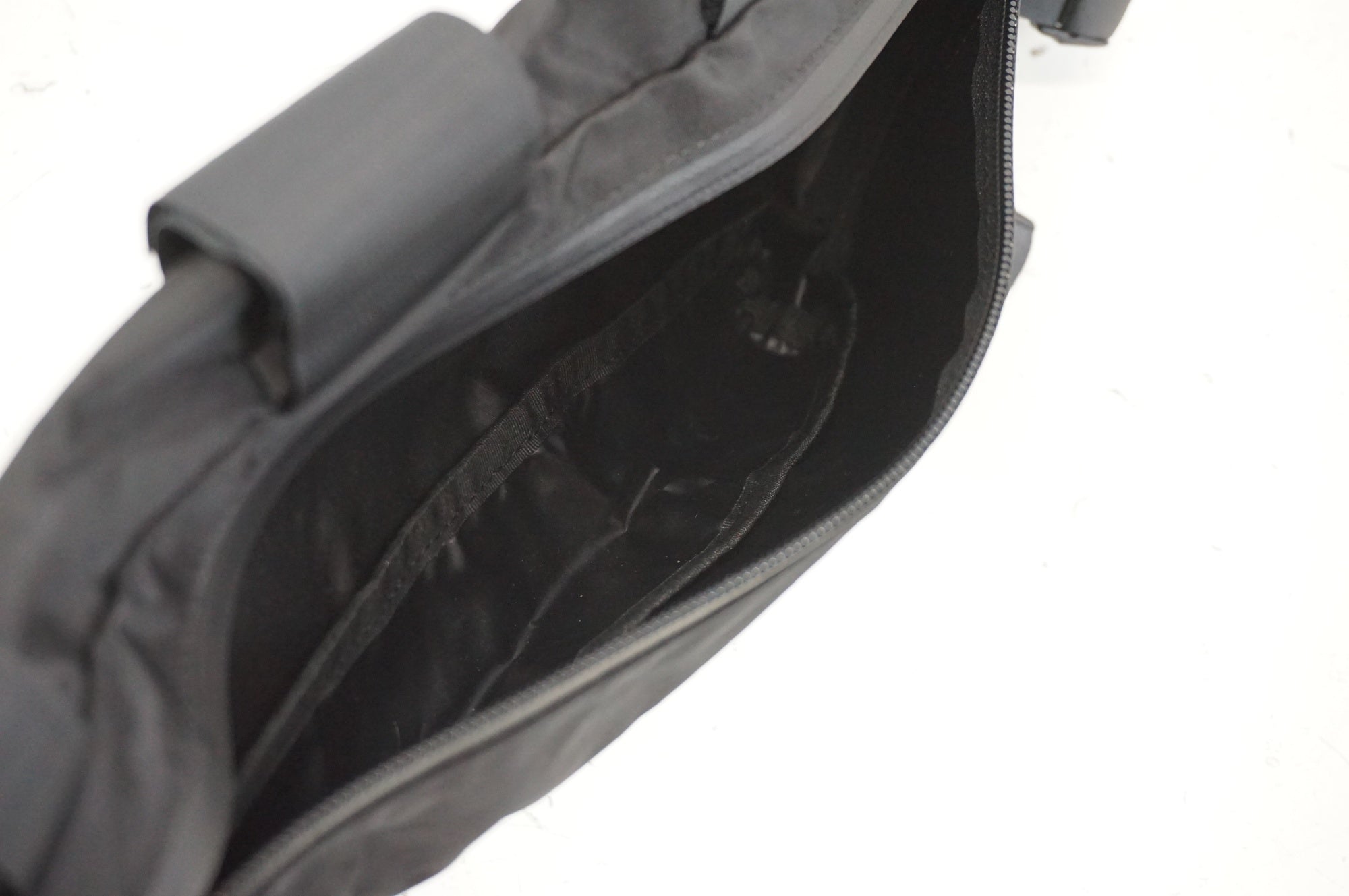 FAIRWEATHER 「フェアウェザー」 INDIVIDUAL フレームバッグ / 宇都宮店