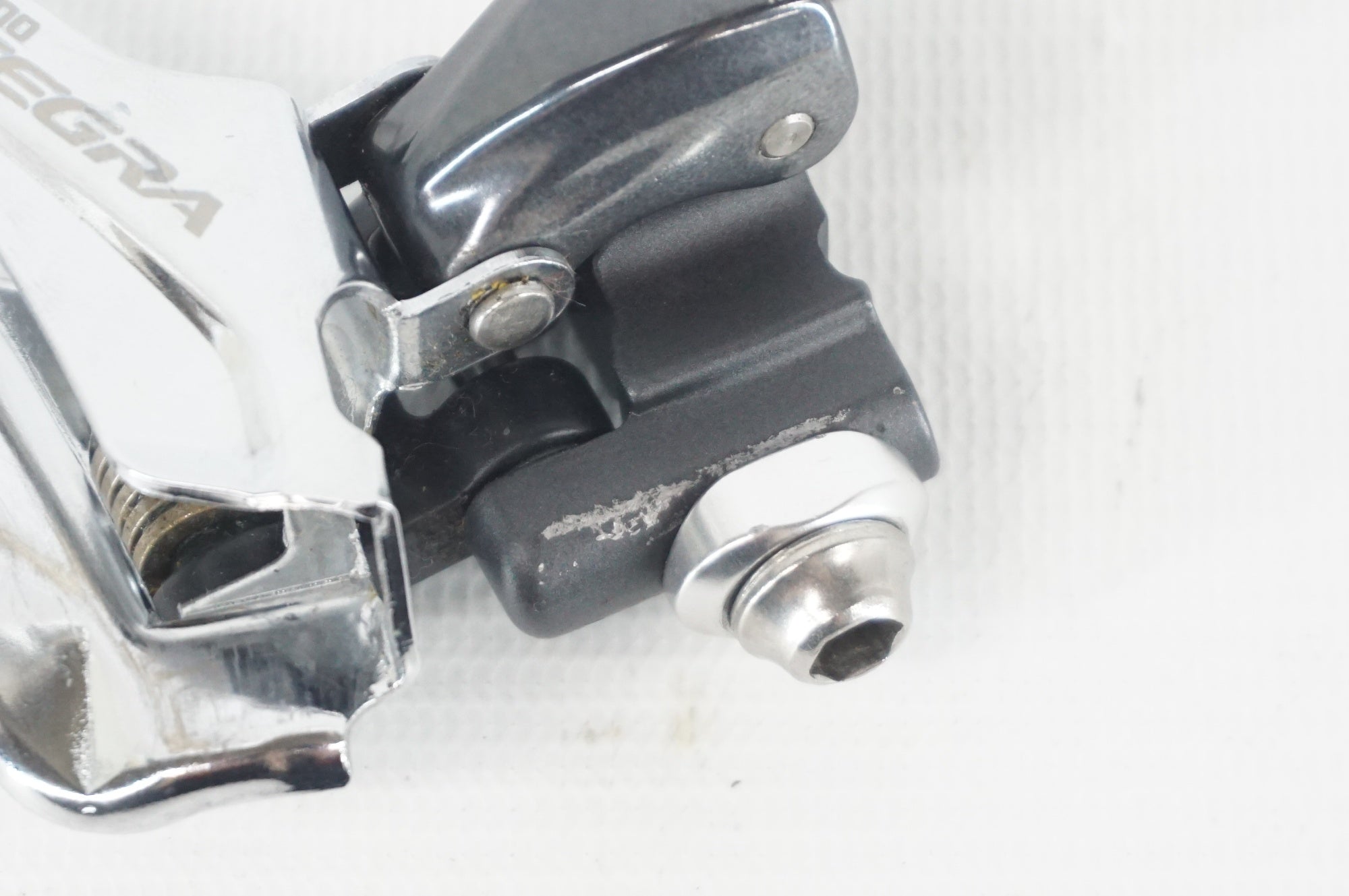 SHIMANO 「シマノ」 ULTEGRA FD-6700 フロントディレイラー / 阪急塚口店