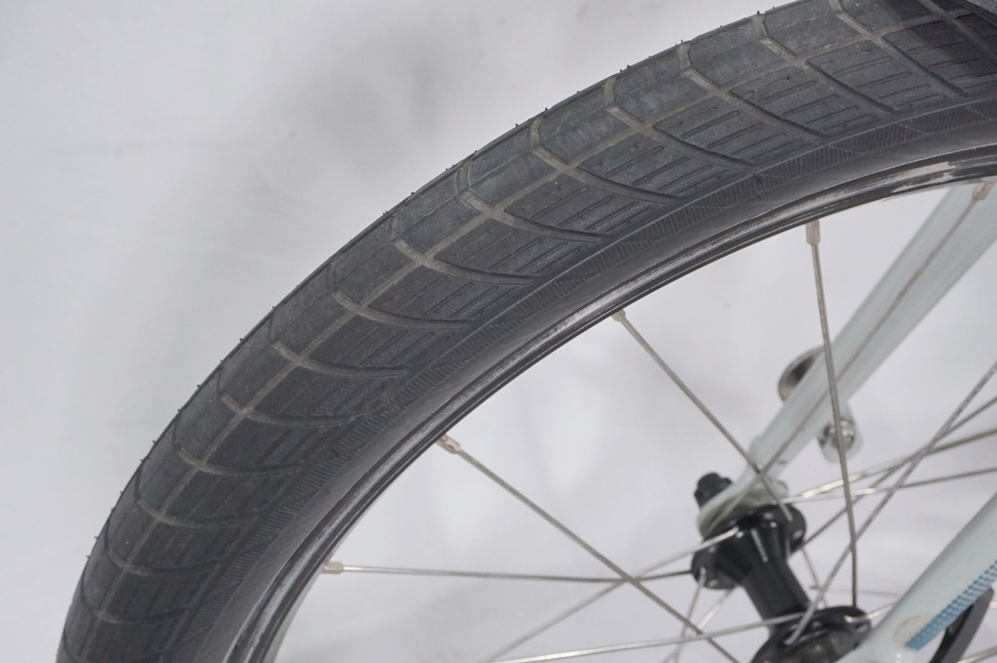 TERN 「ターン」　LINK D8 2022年モデル 折り畳み自転車  / AKIBA店