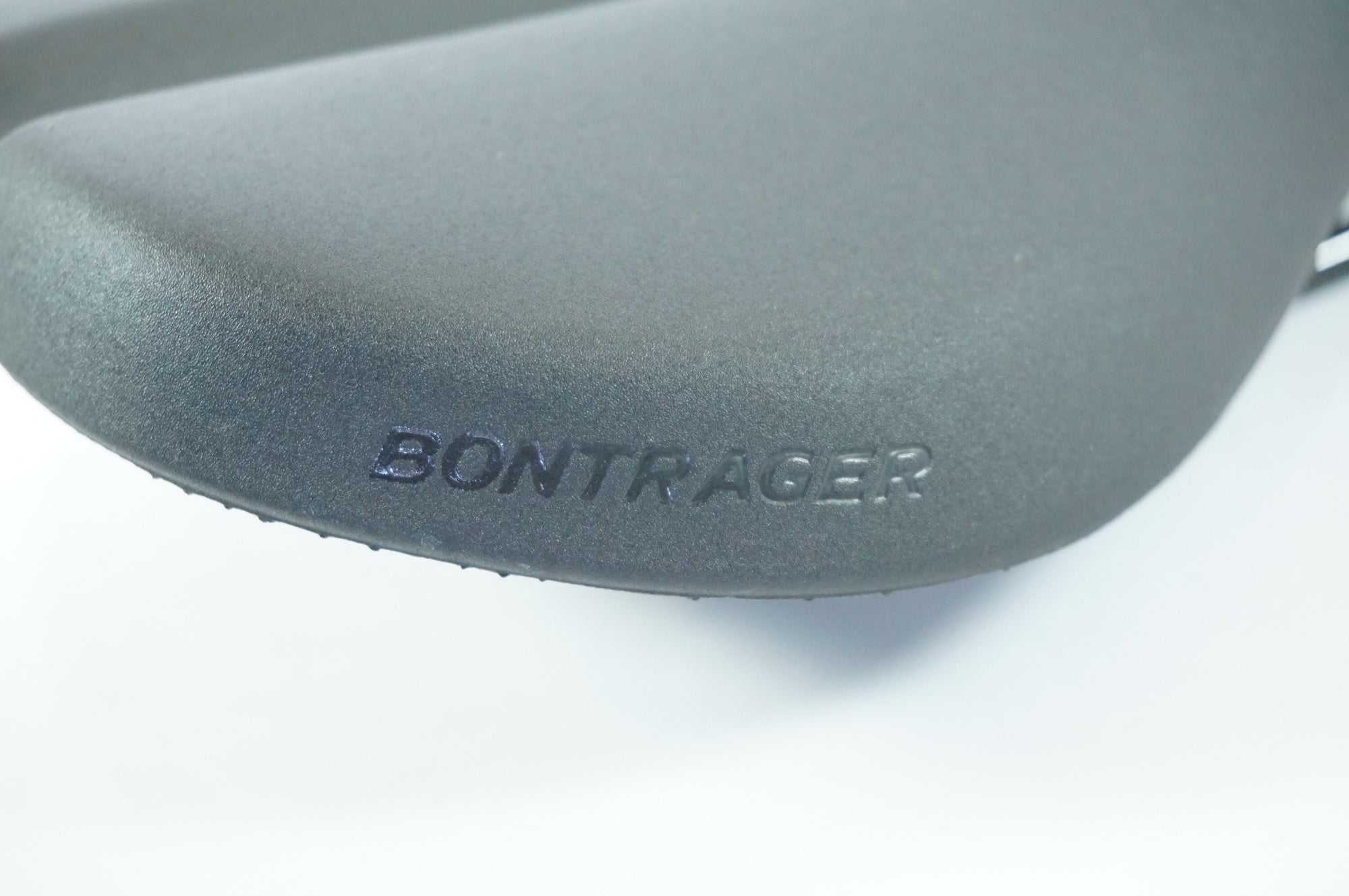 BONTRAGER 「ボントレガー」 COMMUTER COMP サドル / 宇都宮店