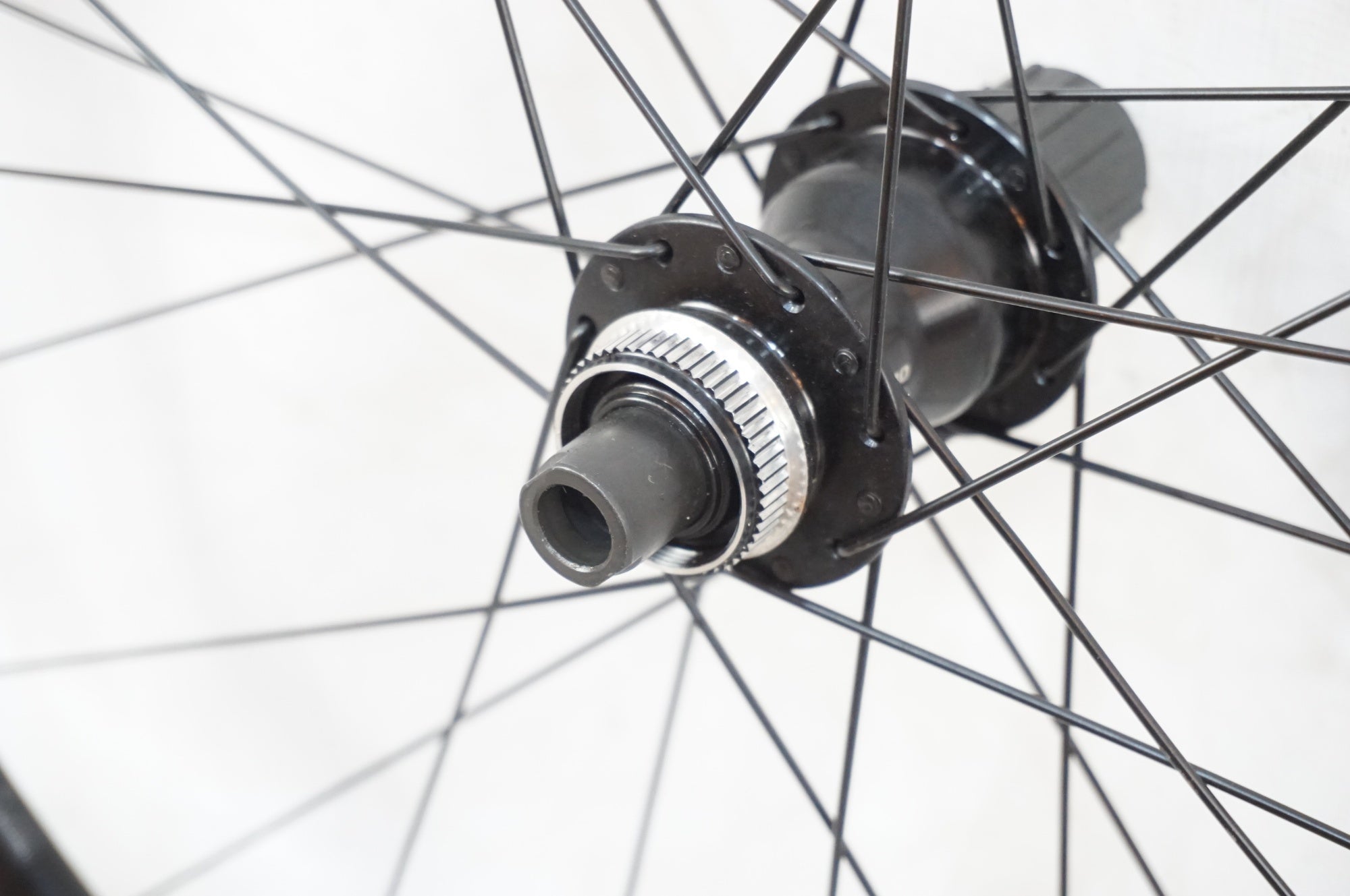 DT SWISS 「ディーティースイス」 R460DB リム SHIMANO TC500 ハブ SHIMANO / SRAM 11S ホイールセット / 浦和ベース