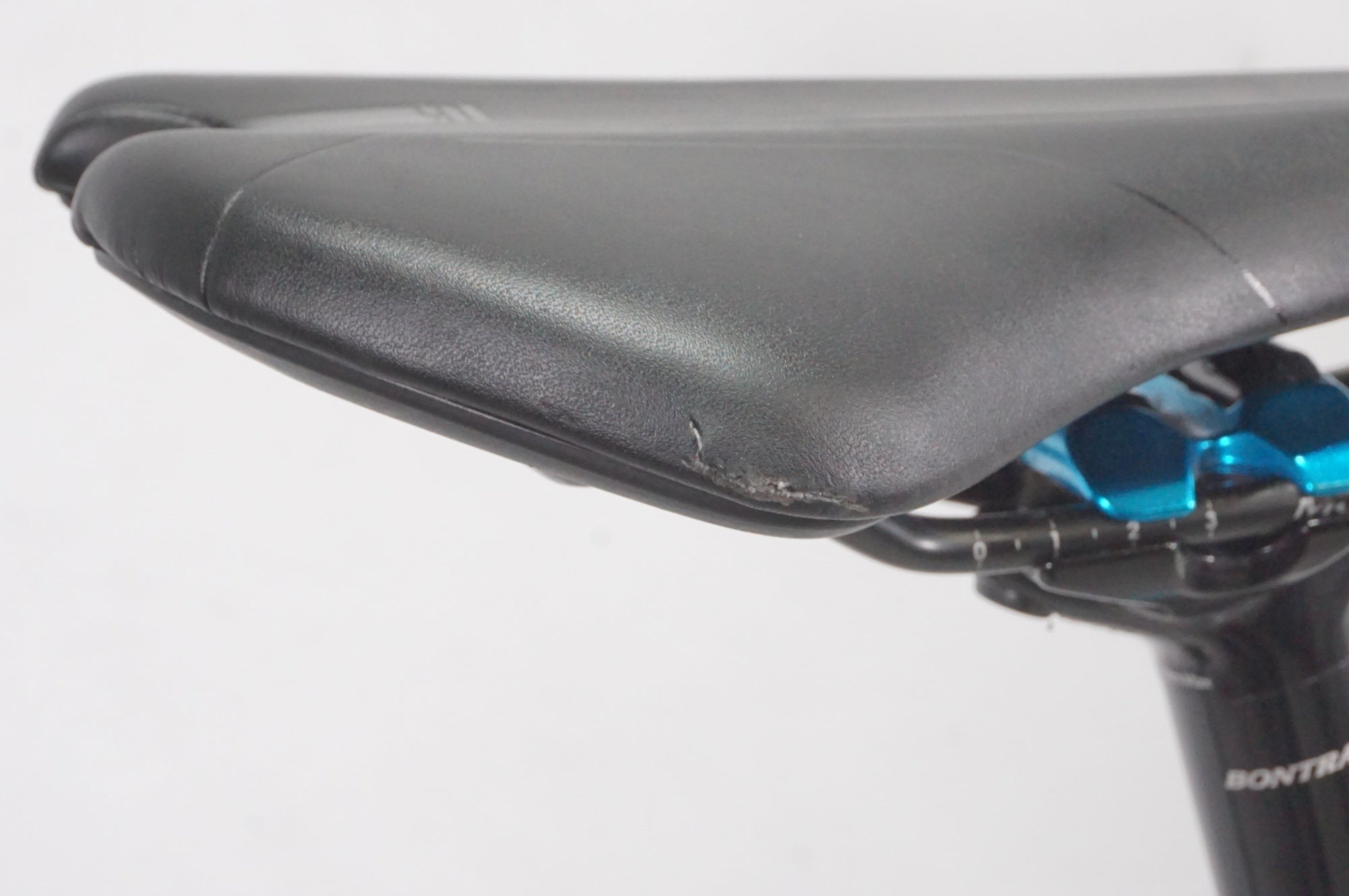 TREK 「トレック」 DOMANE 2.3 2015年モデル ロードバイク / AKIBA店