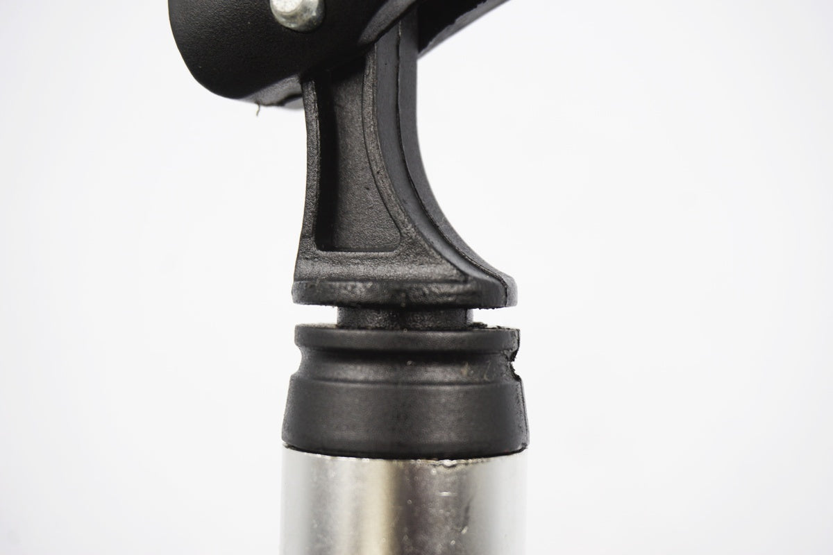 ブランド不明 携帯ポンプ / 奈良店