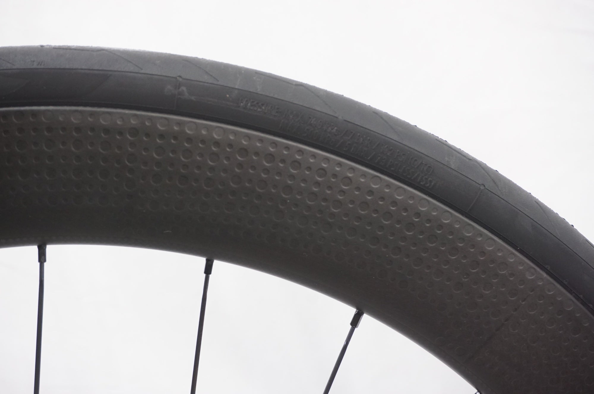 ZIPP 「ジップ」 404 FIRECREST DISC SRAM XDR ホイールセット / AKIBA