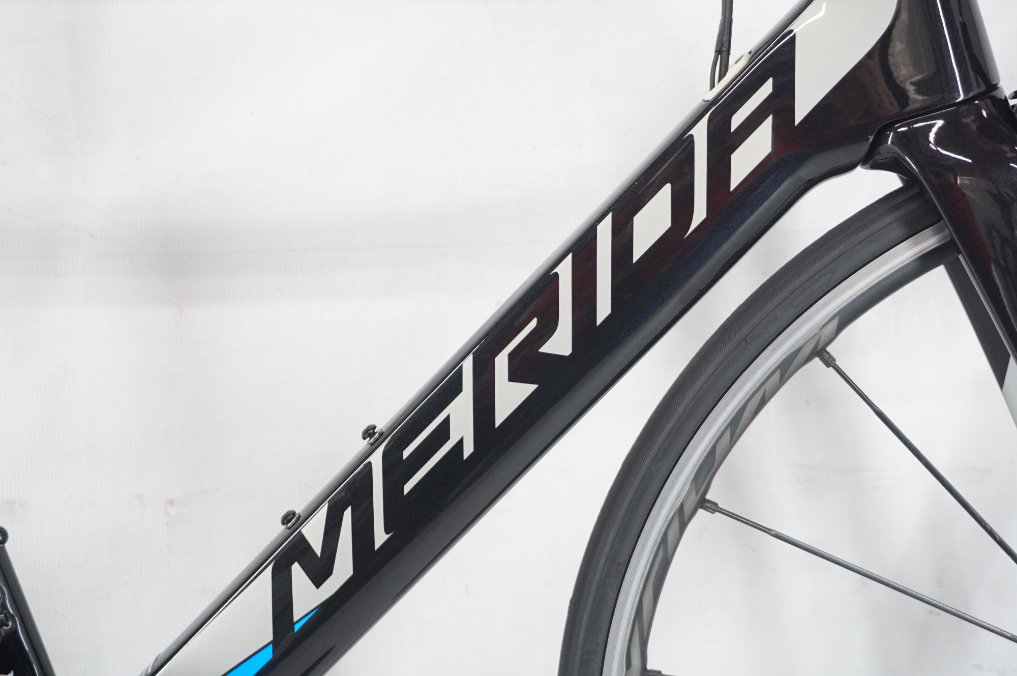 MERIDA 「メリダ」 REACTO4000 2018年モデル カスタム車 ロードバイク MERIDA 「メリダ」 REACTO 4000 2018年モデル ロードバイク / 阪急塚口