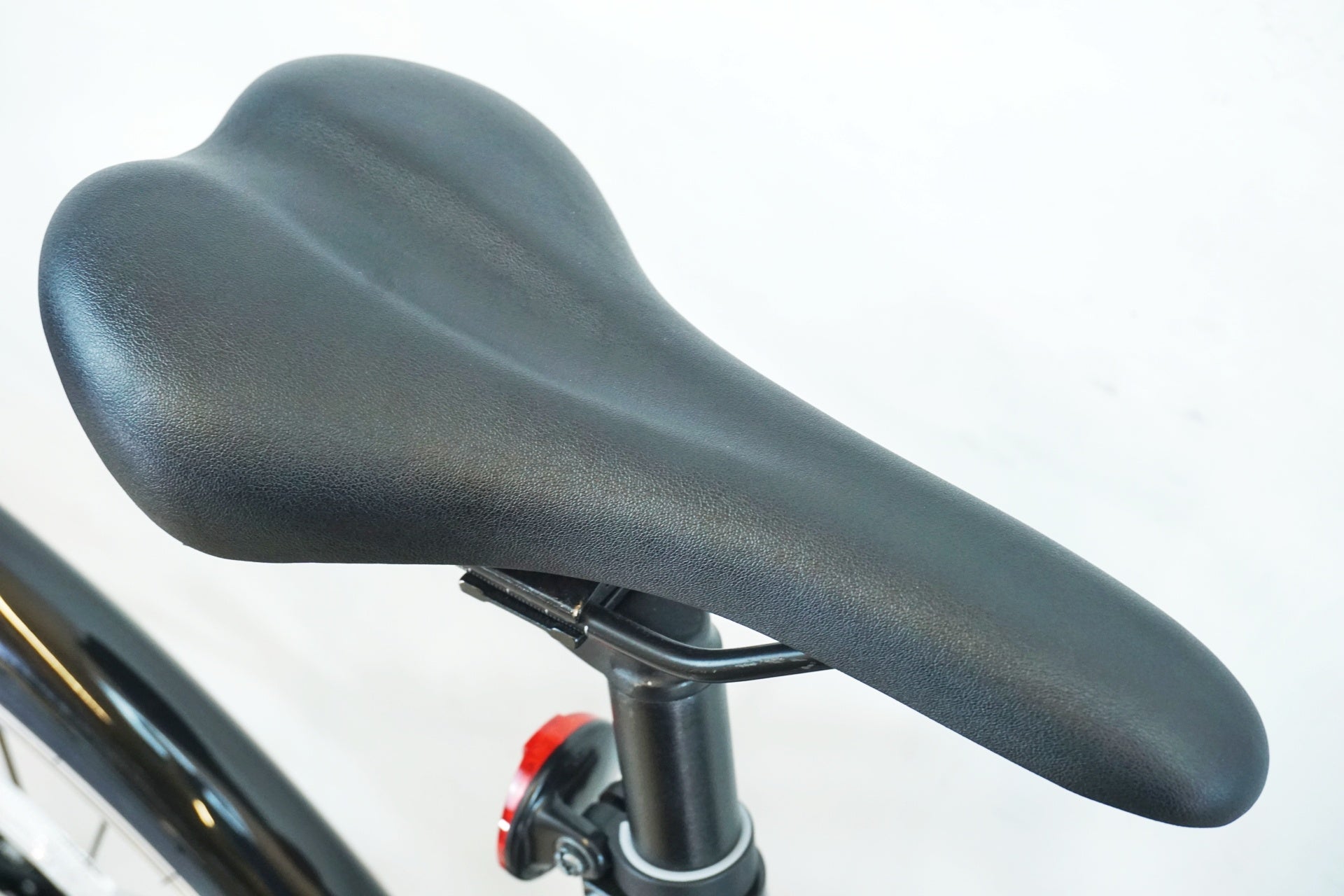 NESTO 「ネスト」 UNIFY 2023年モデル クロスバイク / 有明ガーデン店