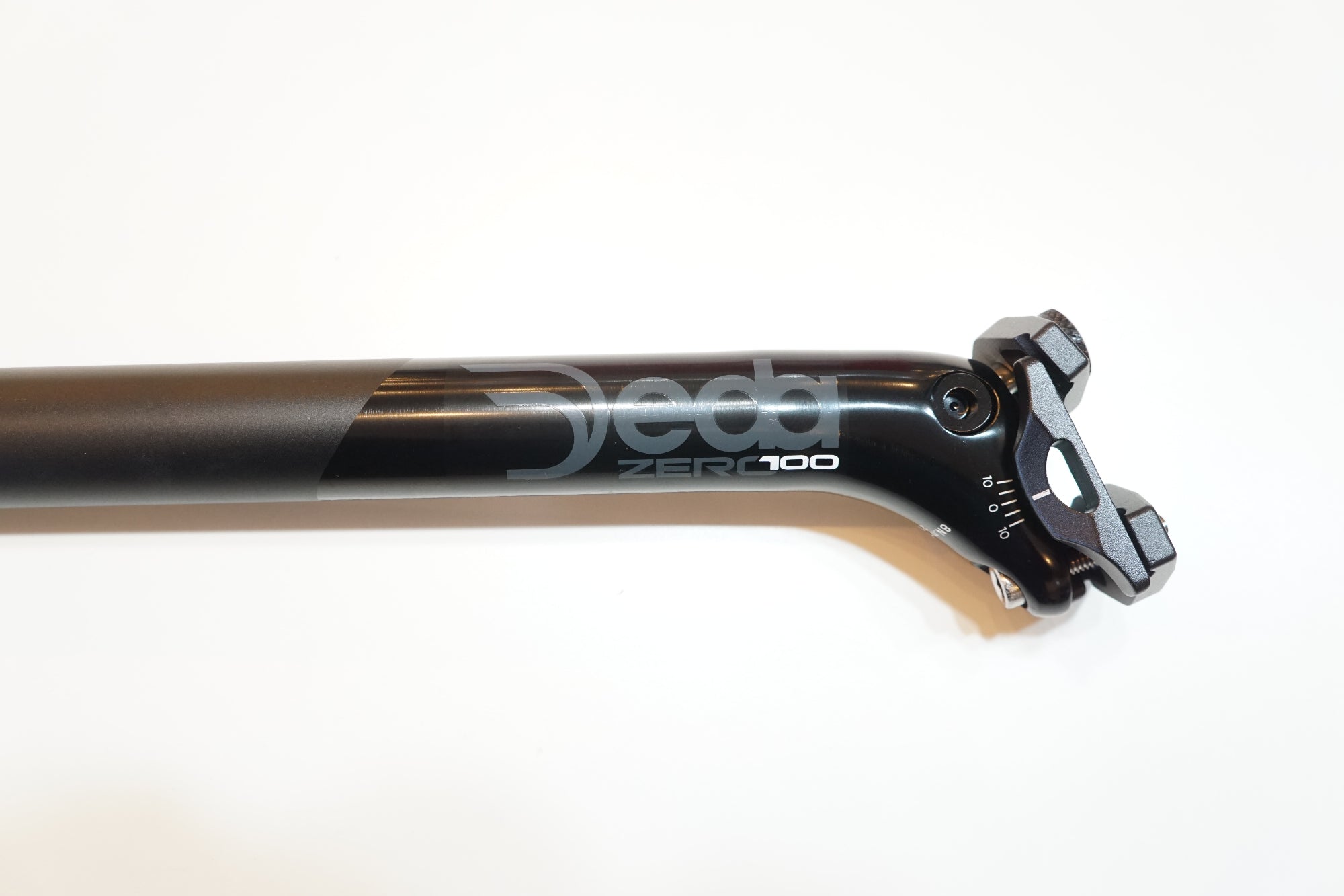 DEDA 「デダ」 ZERO100 φ27.2 350mmシートポスト/ バイチャリ浦和ベース
