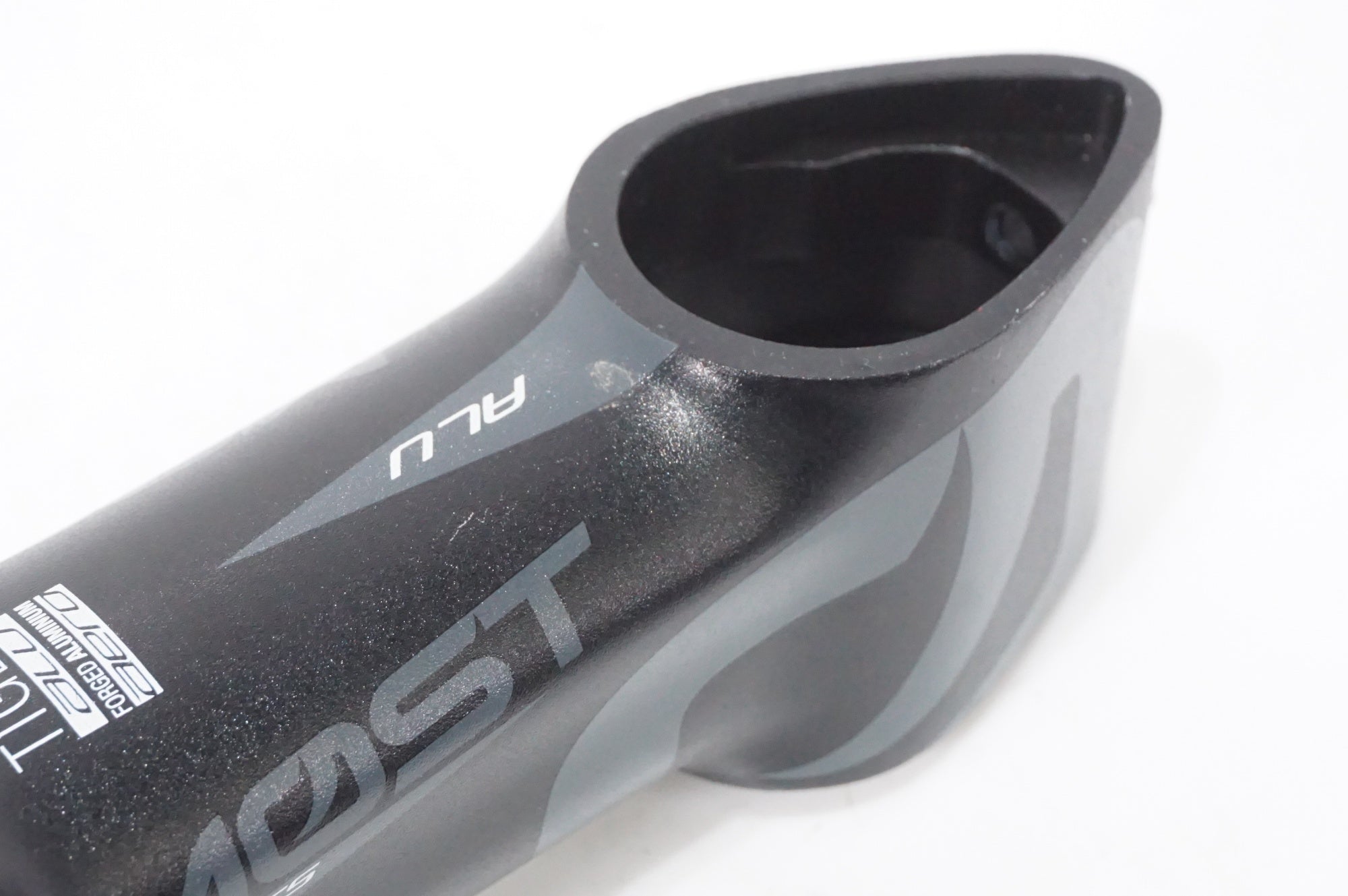 MOST 「モスト」 TIGER ALU AERO φ31.8 90mm ステム / AKIBA店