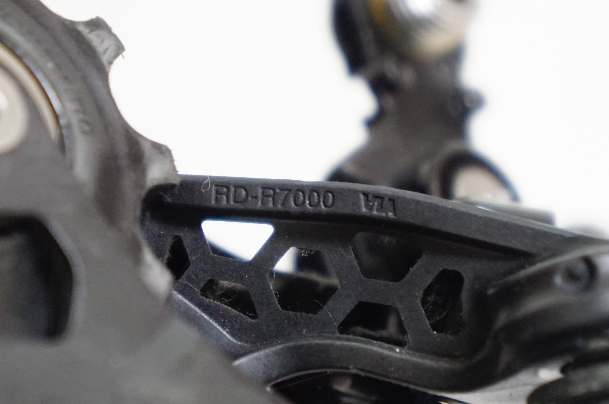 SHIMANO 「シマノ」 105 RD-R7000 リアディレイラー / 熊谷本店