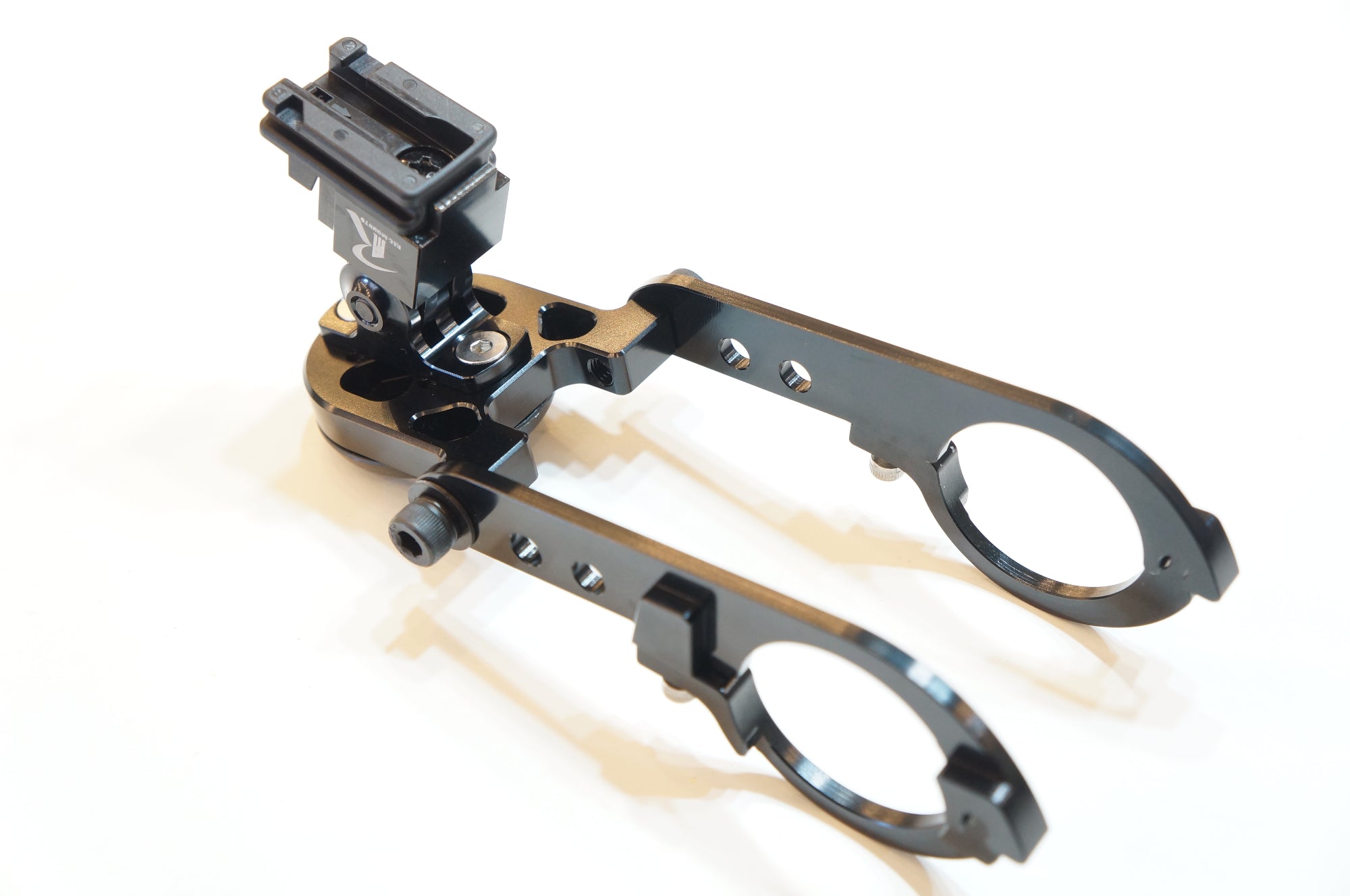 CATEYE 「キャットアイ」 VOLT 400 フロントライト REC MOUNTS付 / バイチャリ浦和ベース