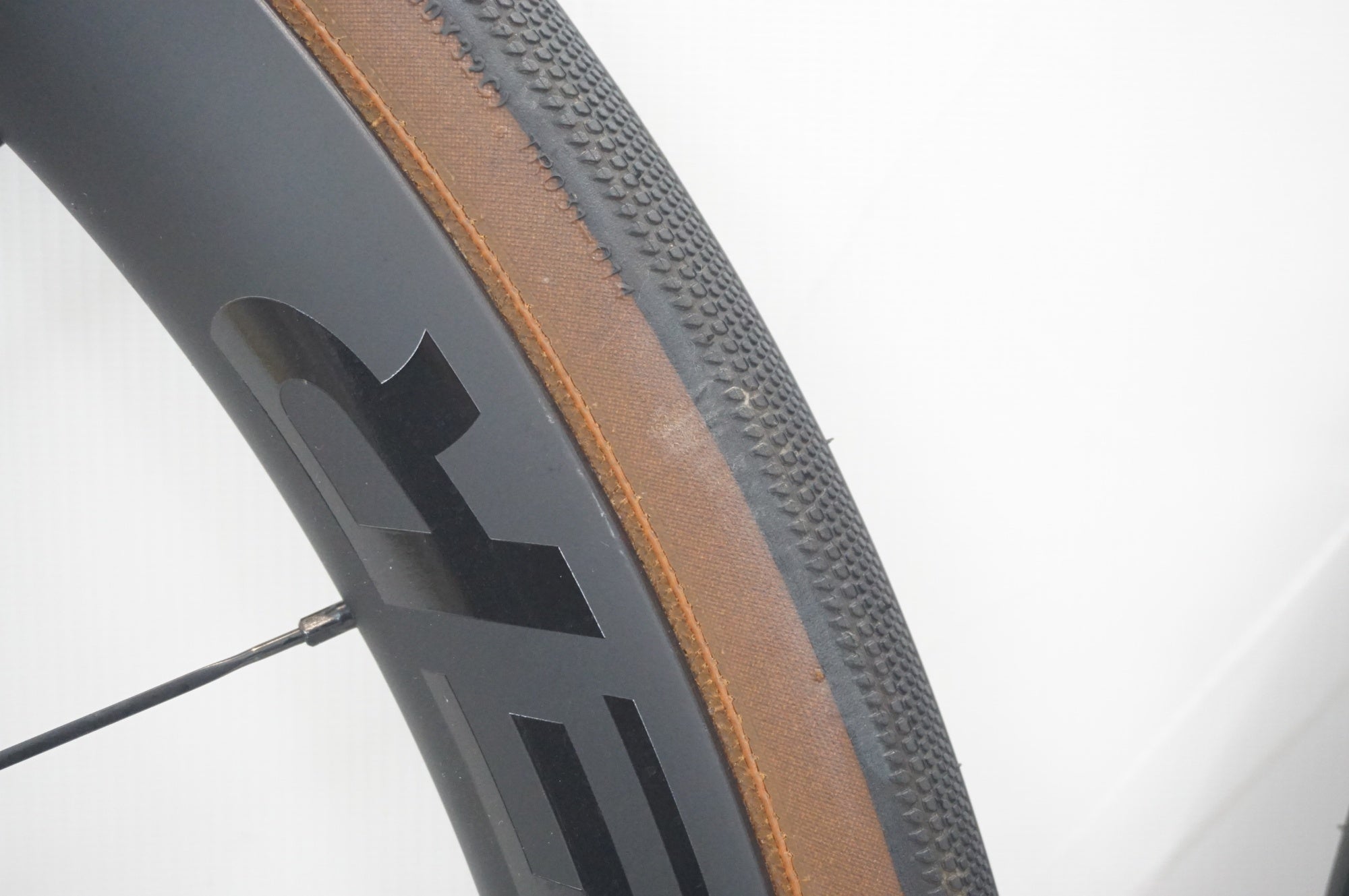 BONTRAGER 「ボントレガー」 AEOLUS PRO 3V TLR シマノ11速 BONTRAGER 「ボントレガー」 AEOLUS PRO 3V TLR シマノ11速