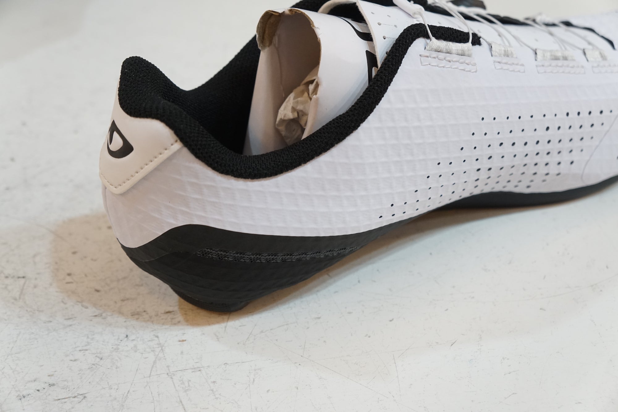 GIRO 「ジロ」 REGIME 9.5 シューズ / バイチャリ浦和ベース