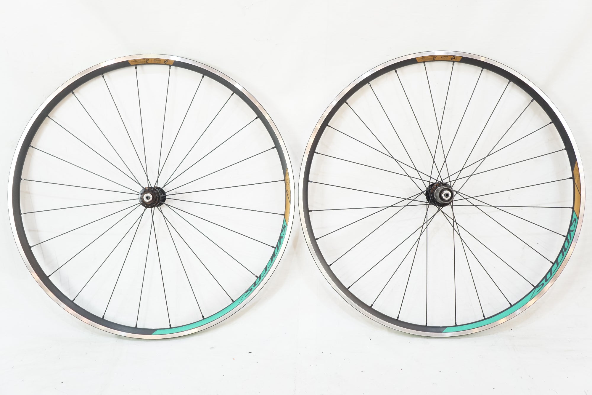 SYNCROS 「シンクロス」 SHIMANO 11s ホイールセット / バイチャリ浦和ベース