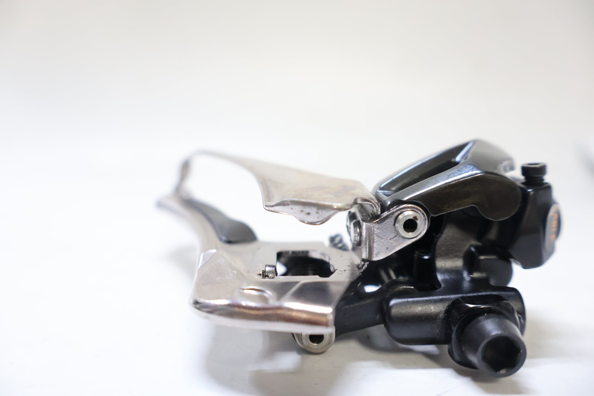 SHIMANO 「シマノ」 DURA-ACE FD-R9100 フロントディレイラー / 高知店