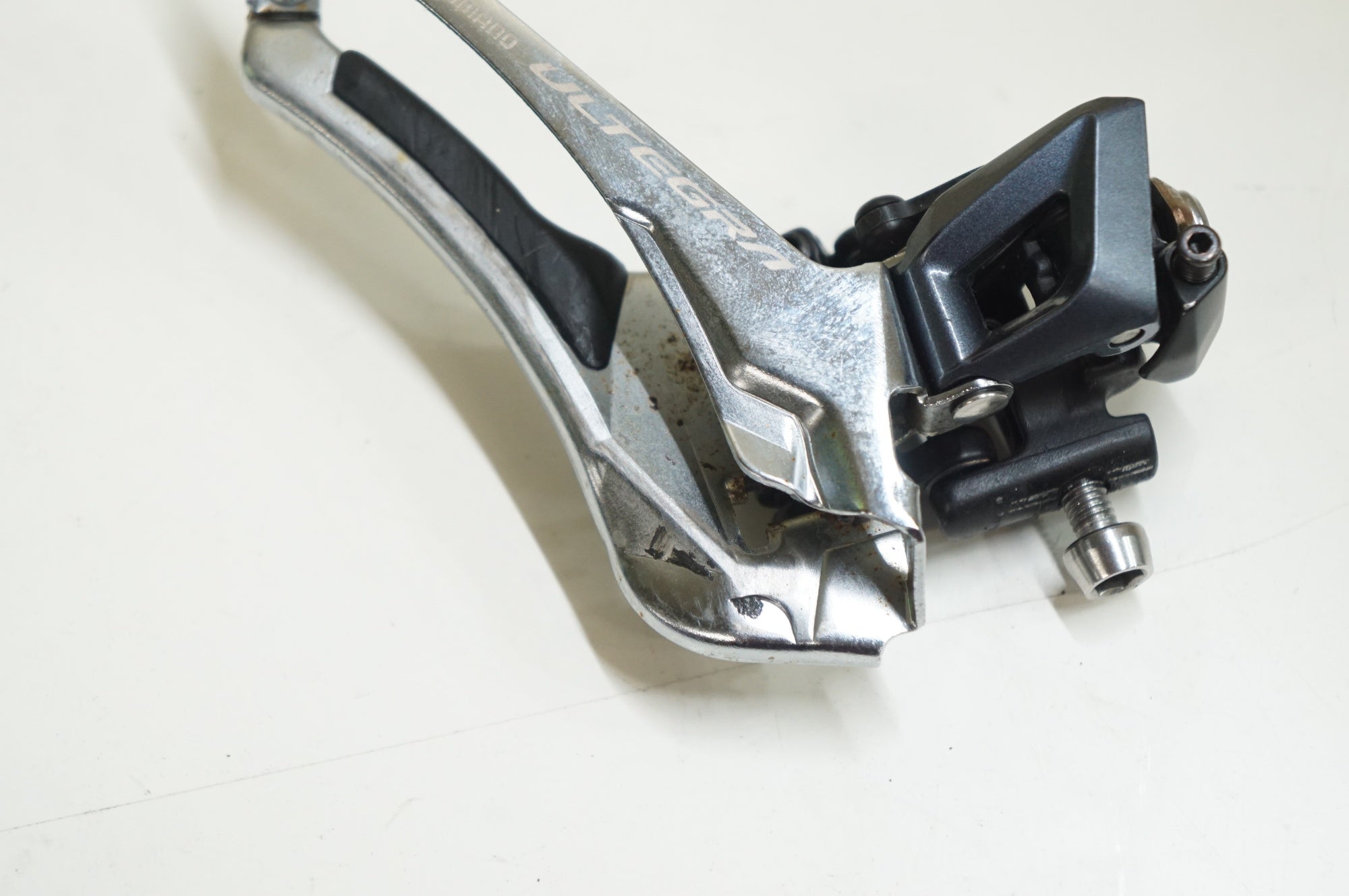 SHIMANO 「シマノ」 ULTEGRA FD-R8000 フロントディレイラー / 大宮店