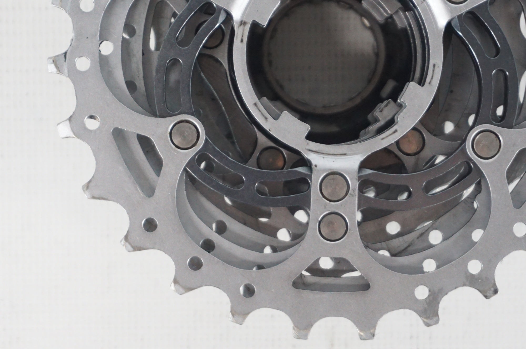 CAMPAGNOLO 「カンパニョーロ」 CHORUS 12-27T 11S スプロケット