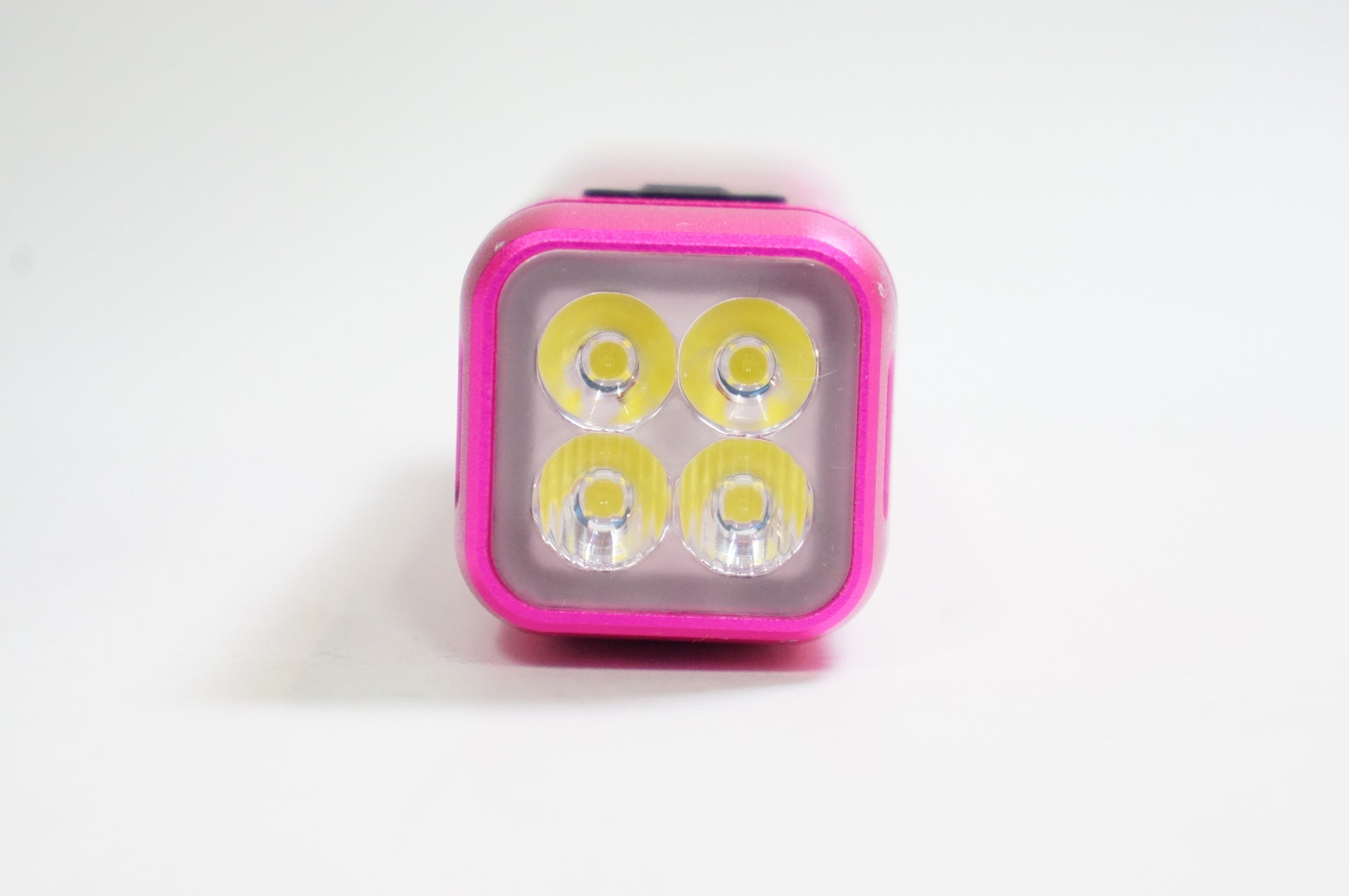 KNOG 「ノグ」 BLINDER 900 フロントライト / 熊谷本店