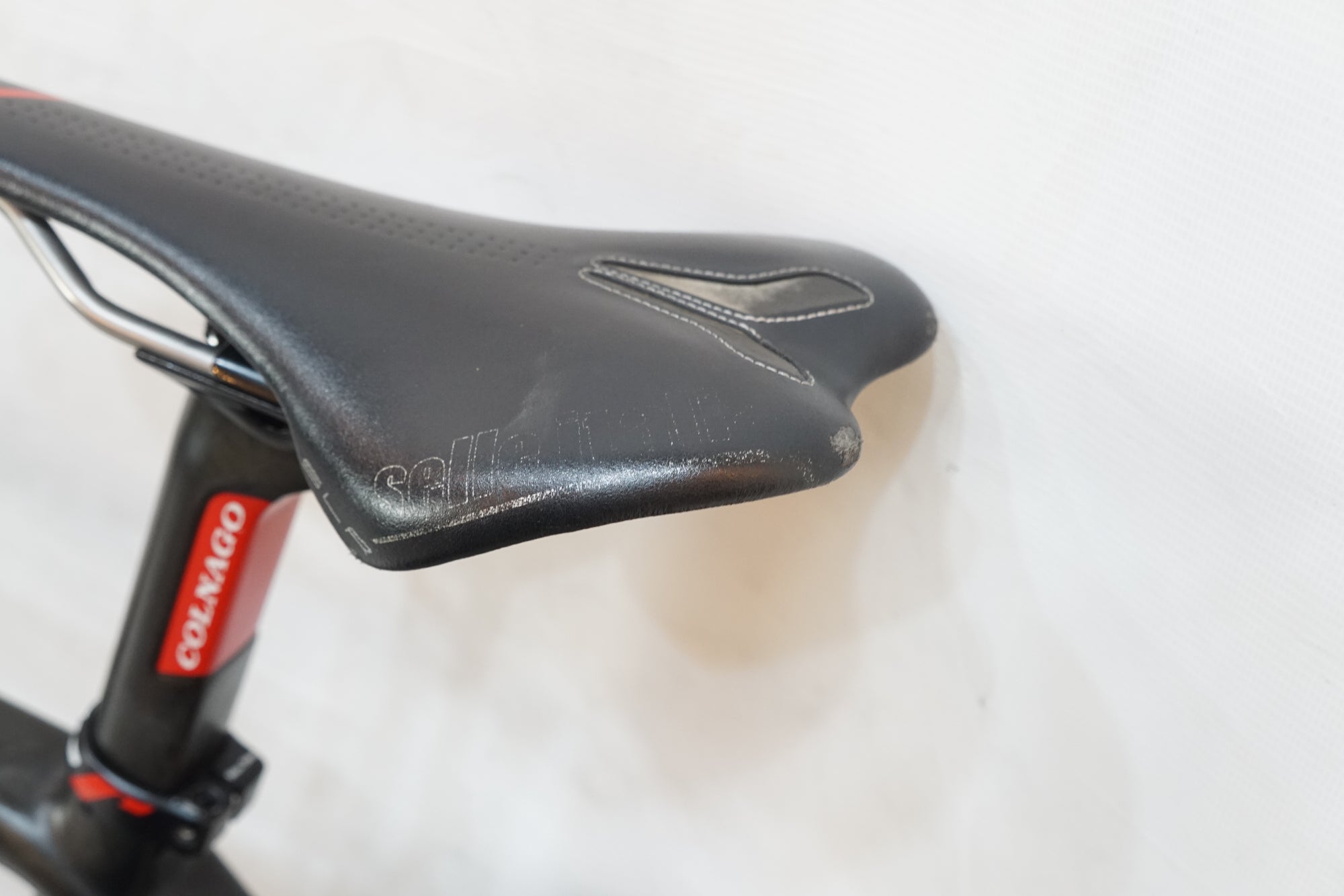 自転車本体 COLNAGO こんなフレーム見たことない!? コルナゴ新型「Y1Rs」には最新技術が