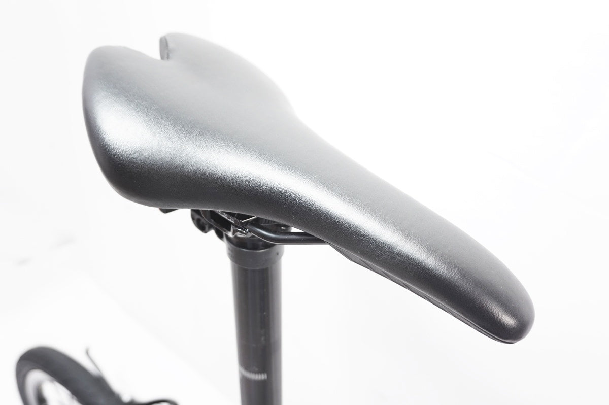 RENAULT 「ルノー」 PLATINUM LIGHT8 2024年モデル 折り畳み自転車 / バイチャリ世田谷店