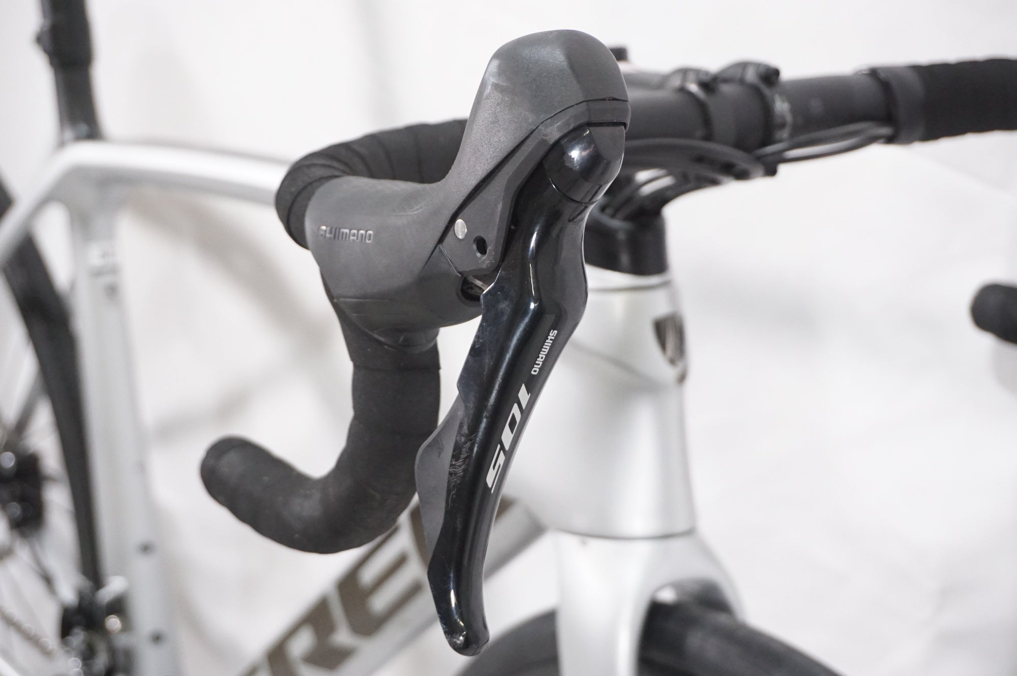 TREK 「トレック」 EMONDA SL5 DISC 2021年モデル ロードバイク / AKIBA店