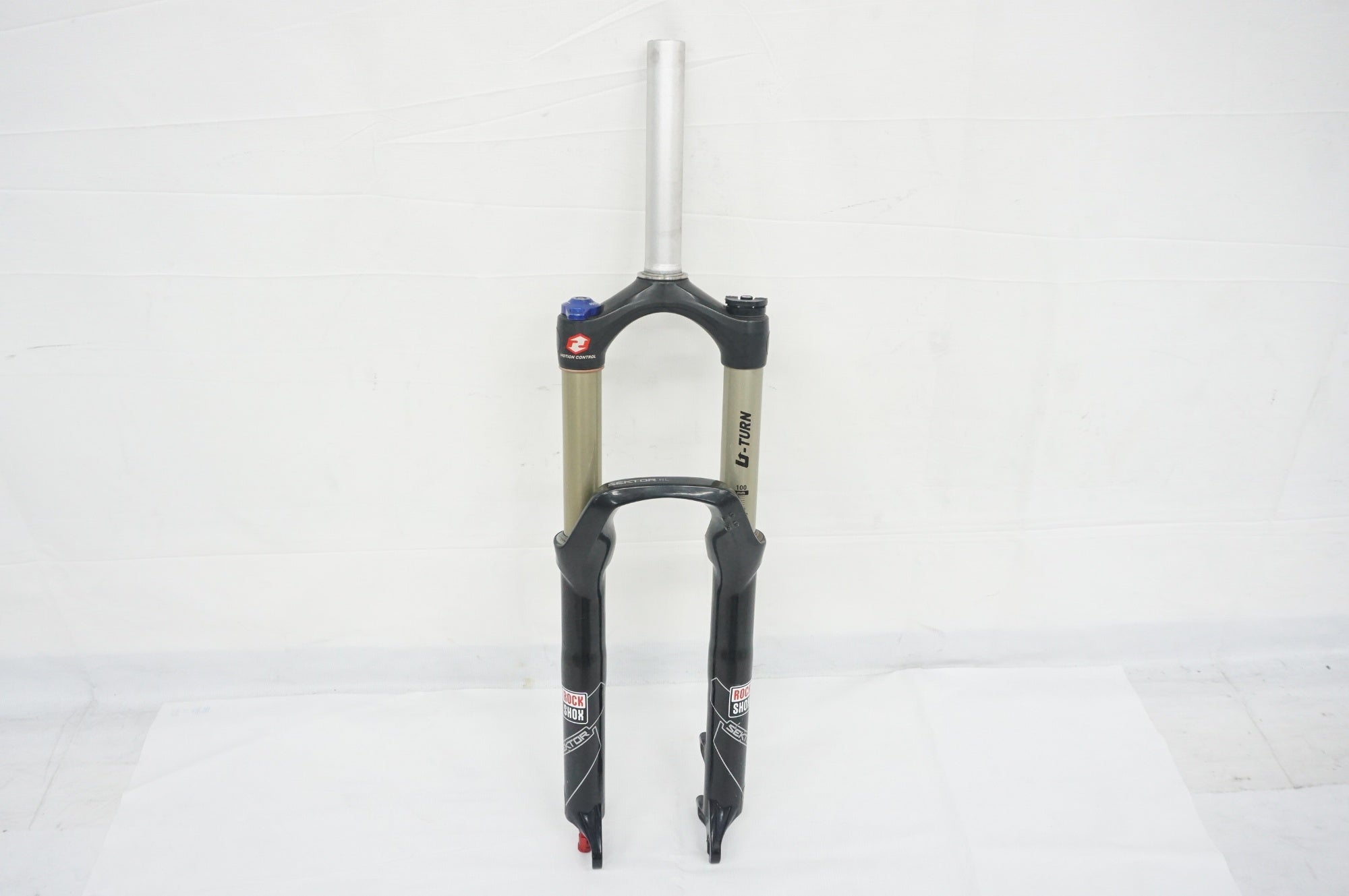 ROCKSHOX 「ロックショックス」 SEKTOR RL フロントサスペンション / 阪急塚口店