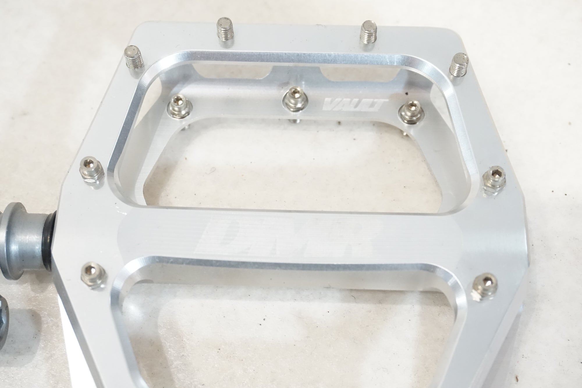 DMR 「ディーエムアール」 VAULT PEDAL ペダル / 横浜戸塚店