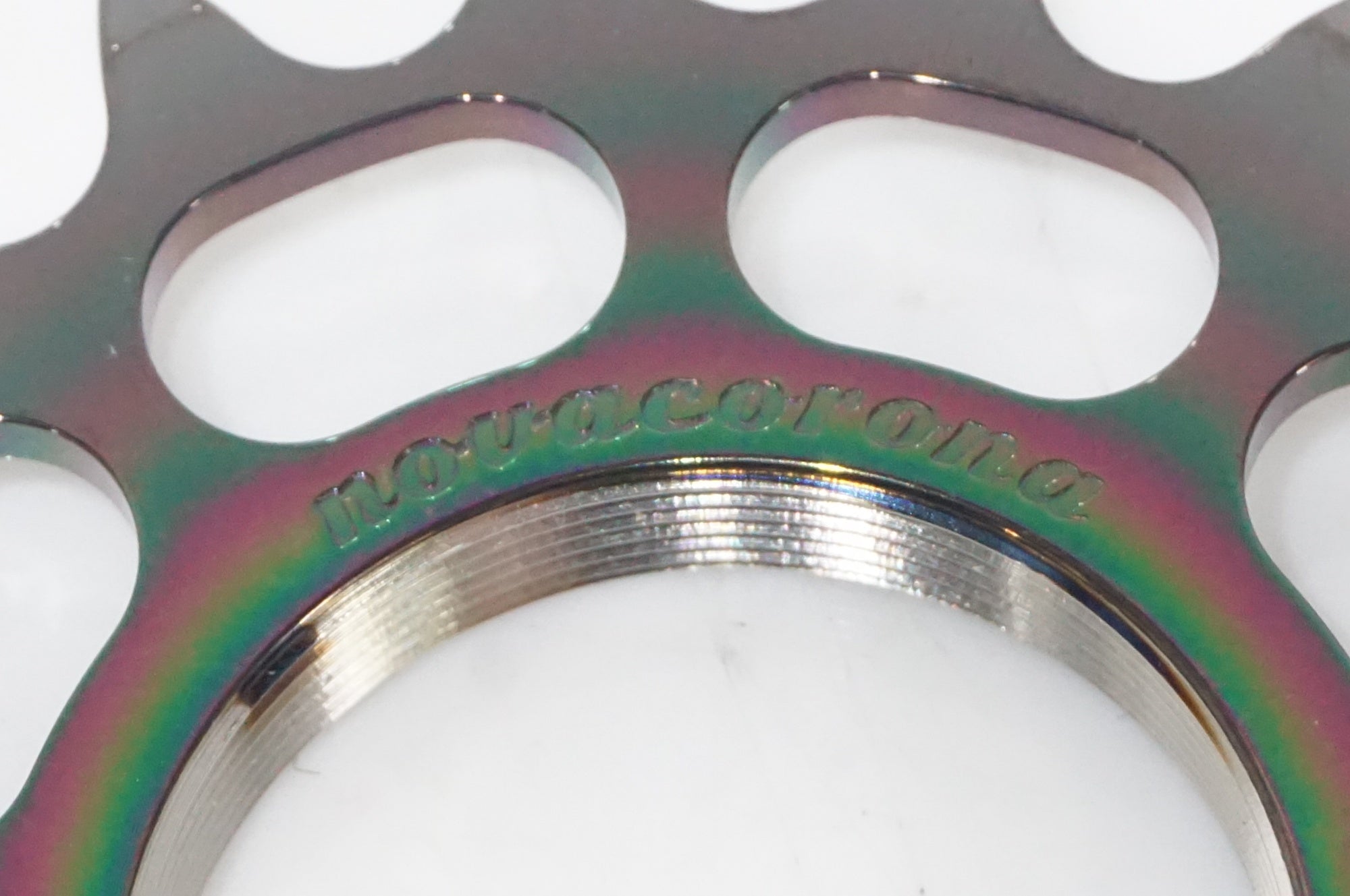 NOVACORONA 「ノバコローナ」 チタン 18T コグ / AKIBA店