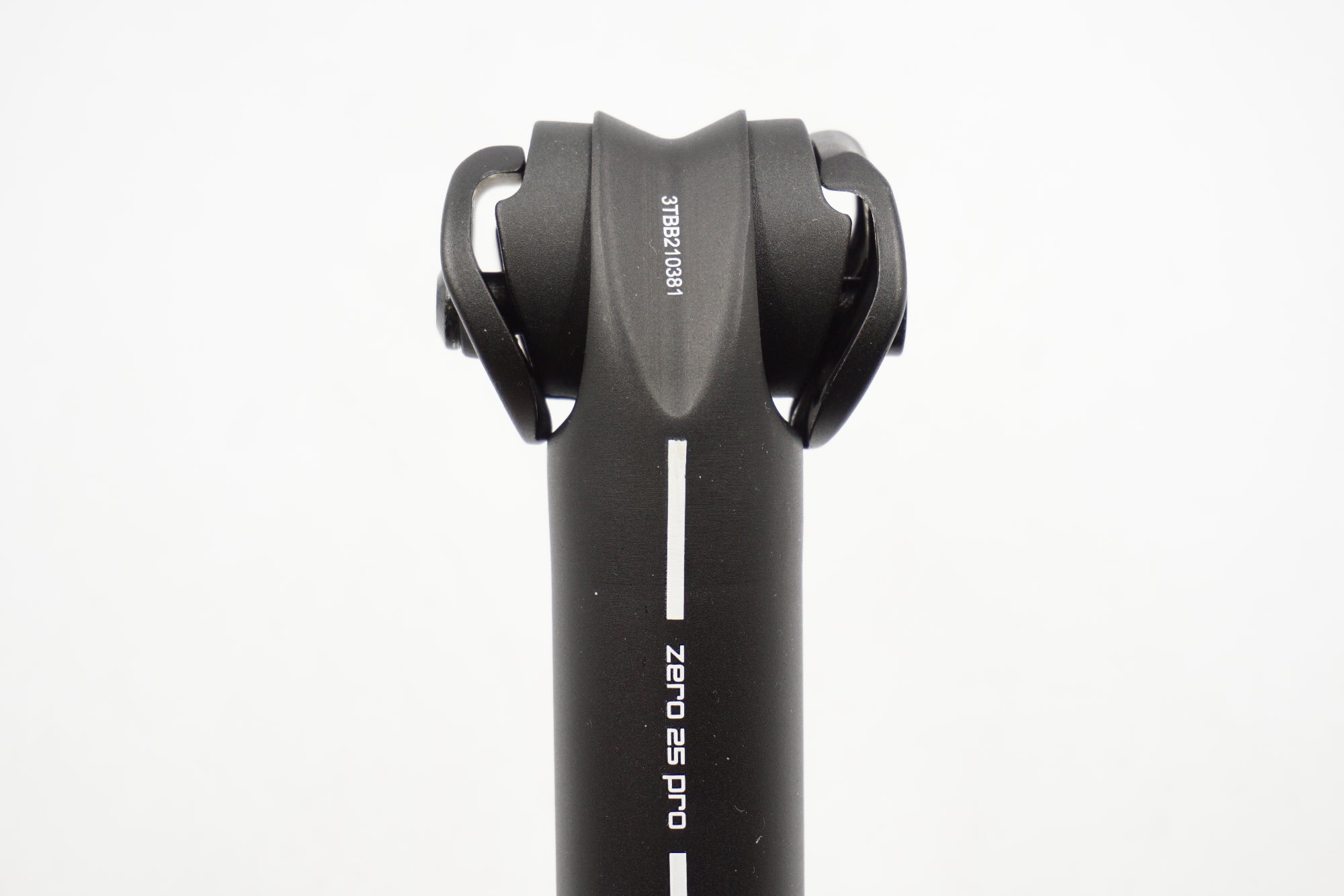 3T 「スリーティー」 ZERO25 PRO Φ31.8 350mm シートポスト / 奈良店